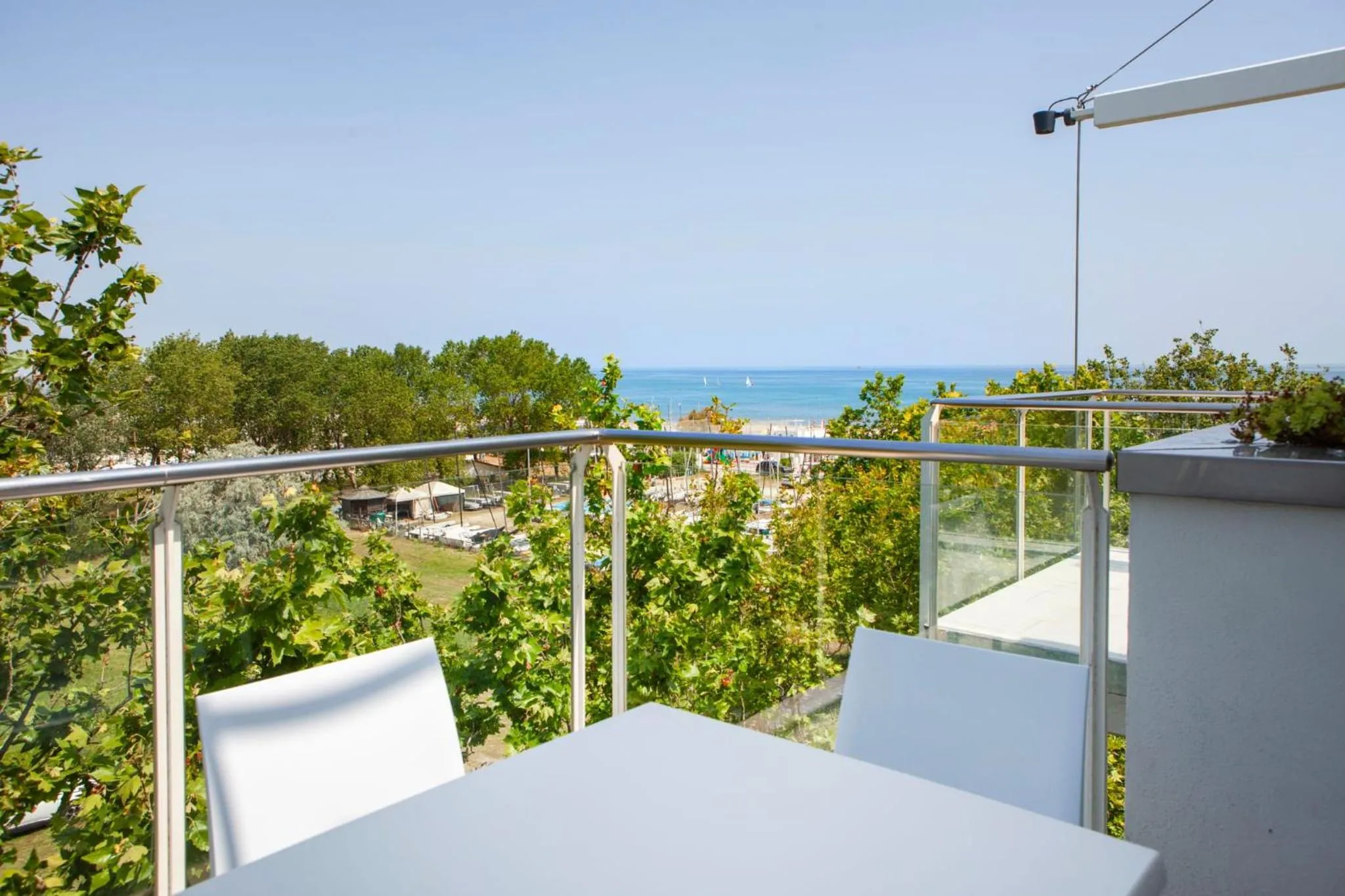 Balcony/Terrace in Residence Sunrise