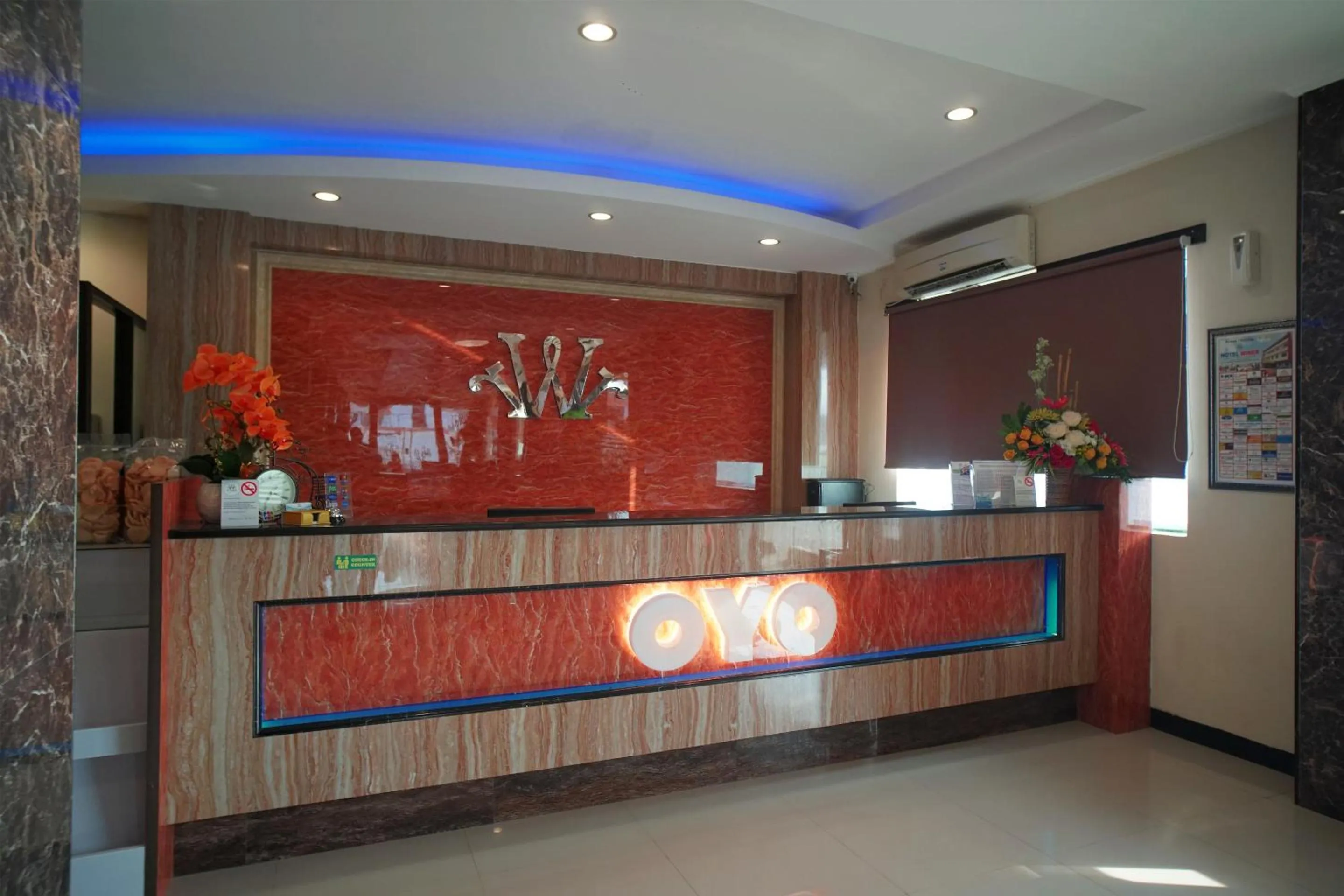 Lobby or reception in OYO 147 Hotel Winer