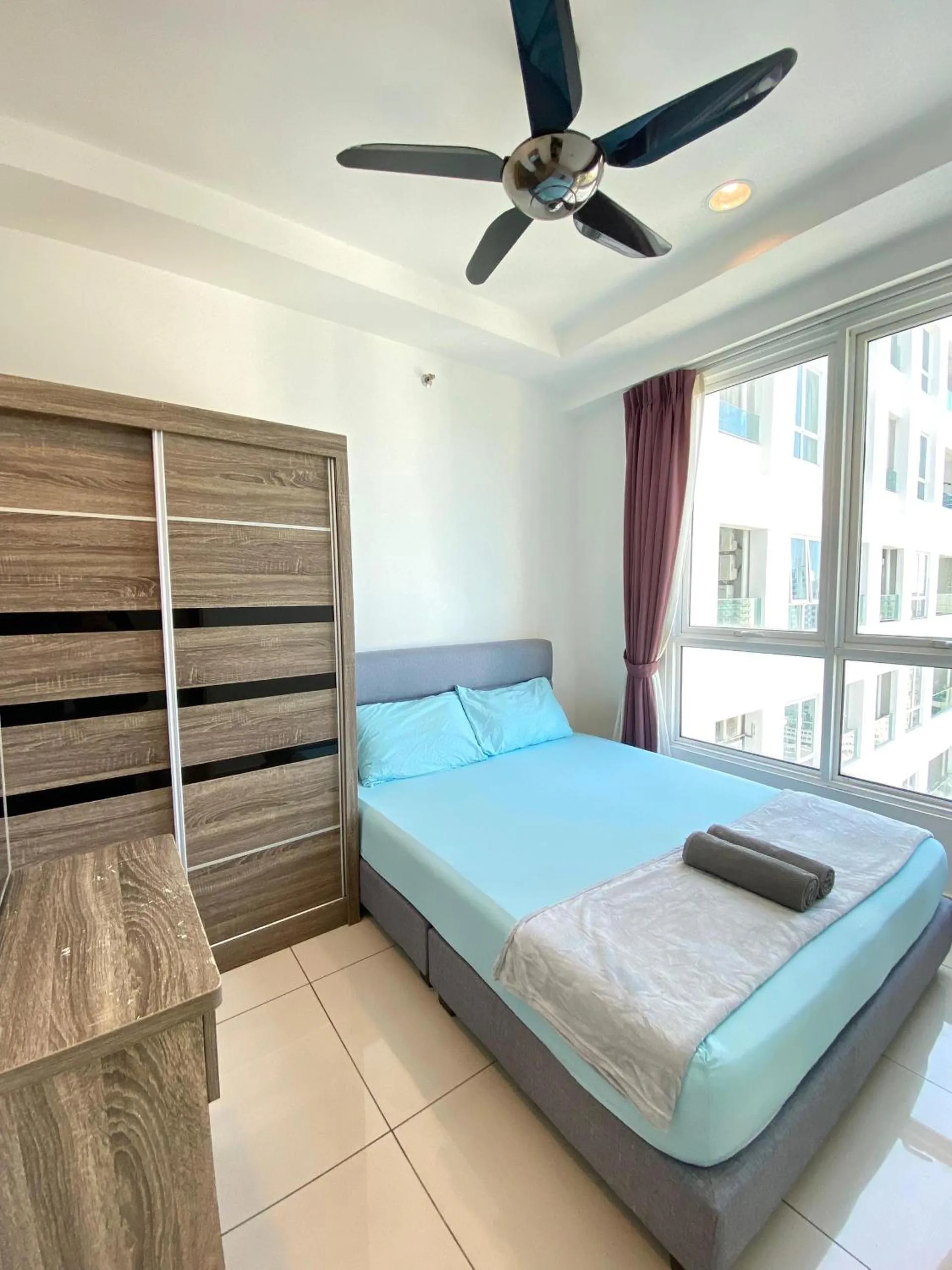 Bed in Mansion One by Sky Hive