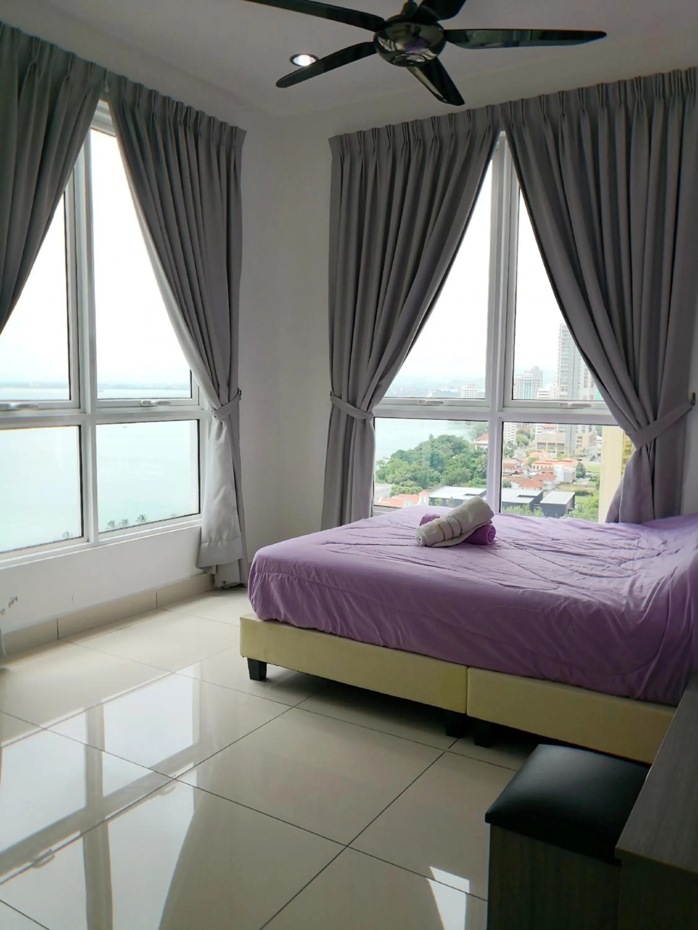 Bed in Mansion One by Sky Hive