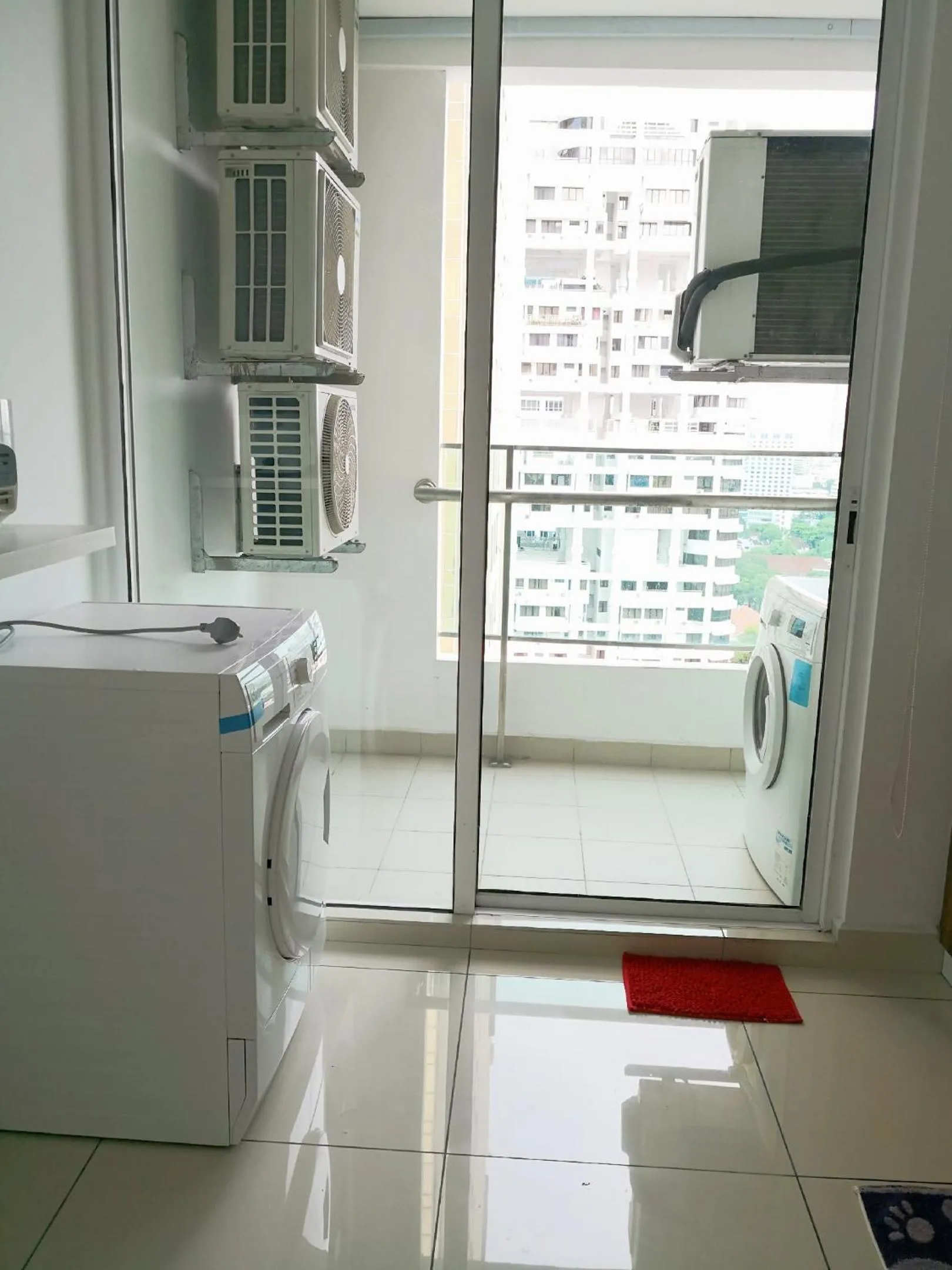 Other in Mansion One by Sky Hive