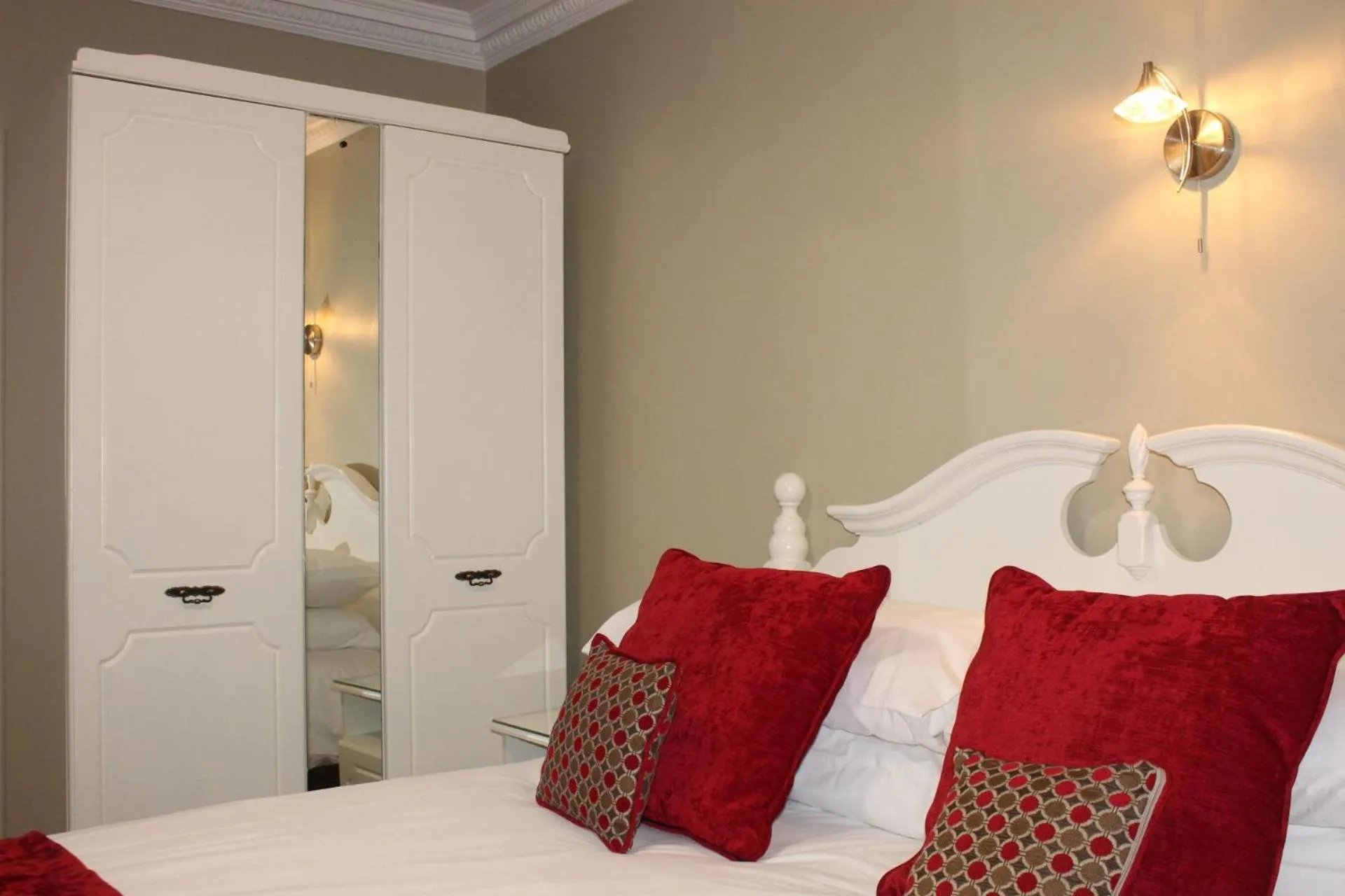 Bed in Aran View Country House and Lodge