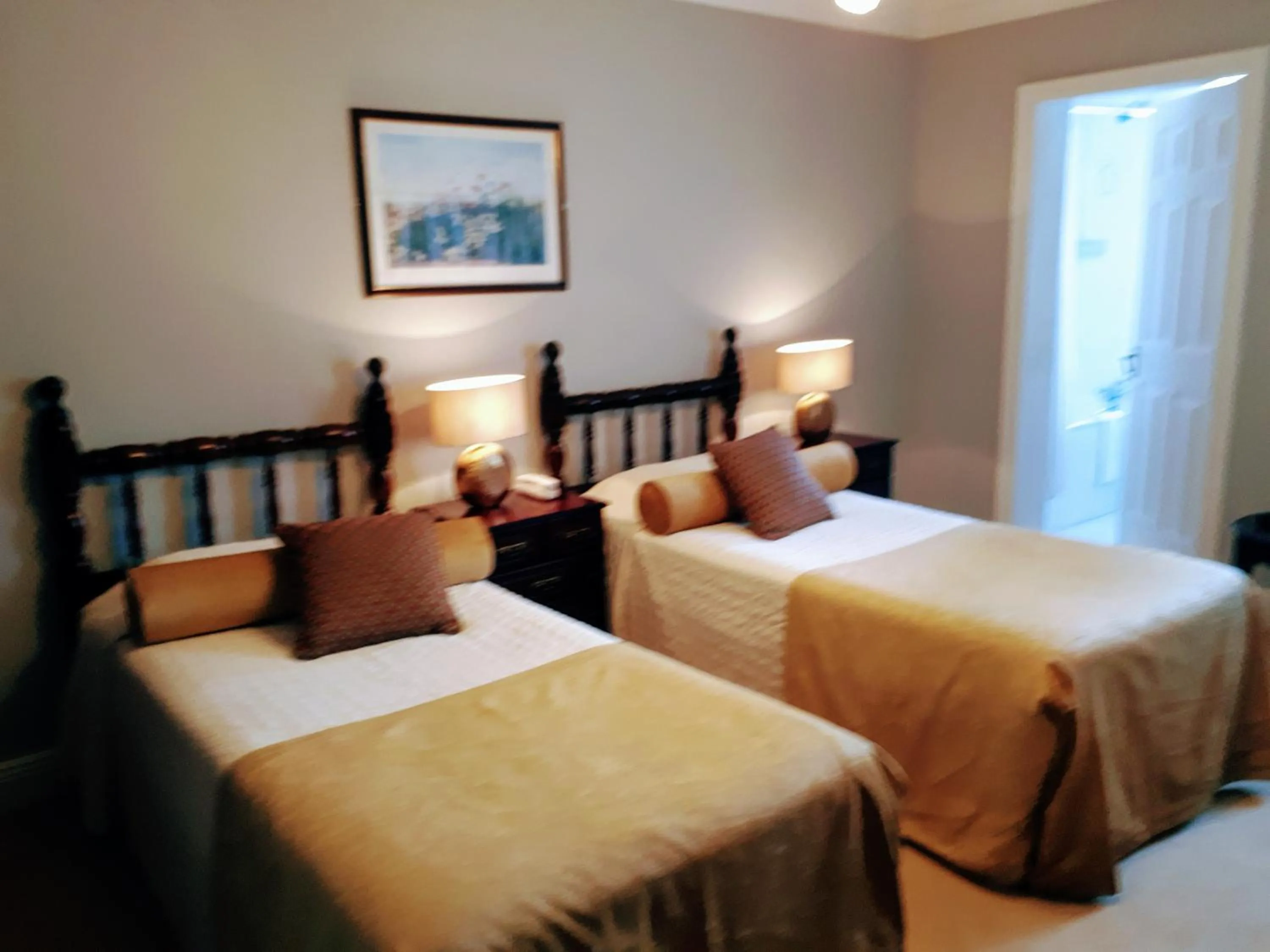 Bed in Aran View Country House and Lodge