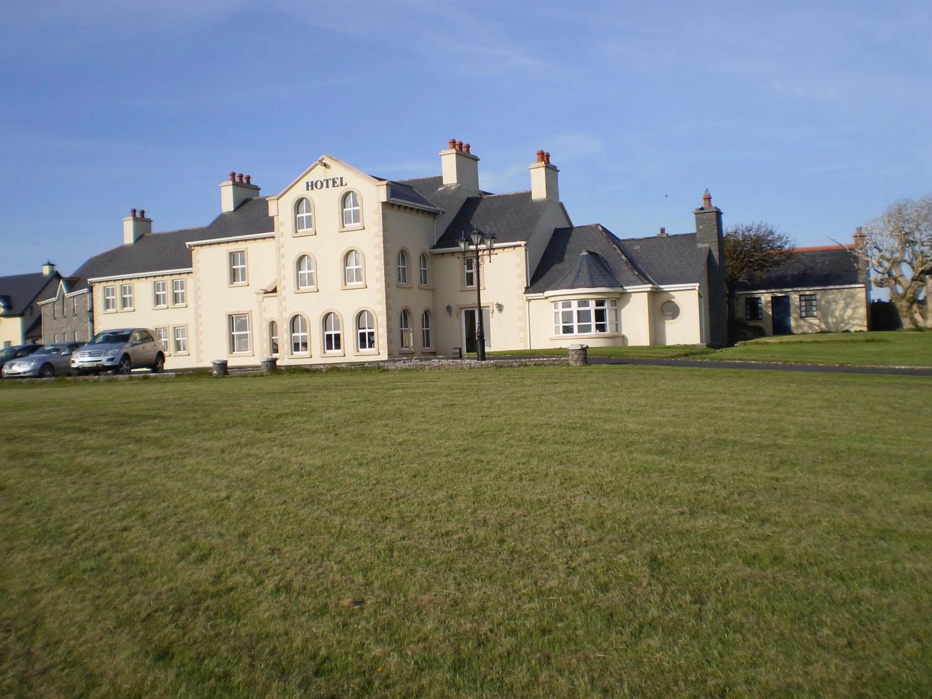 Property building in Aran View Country House and Lodge