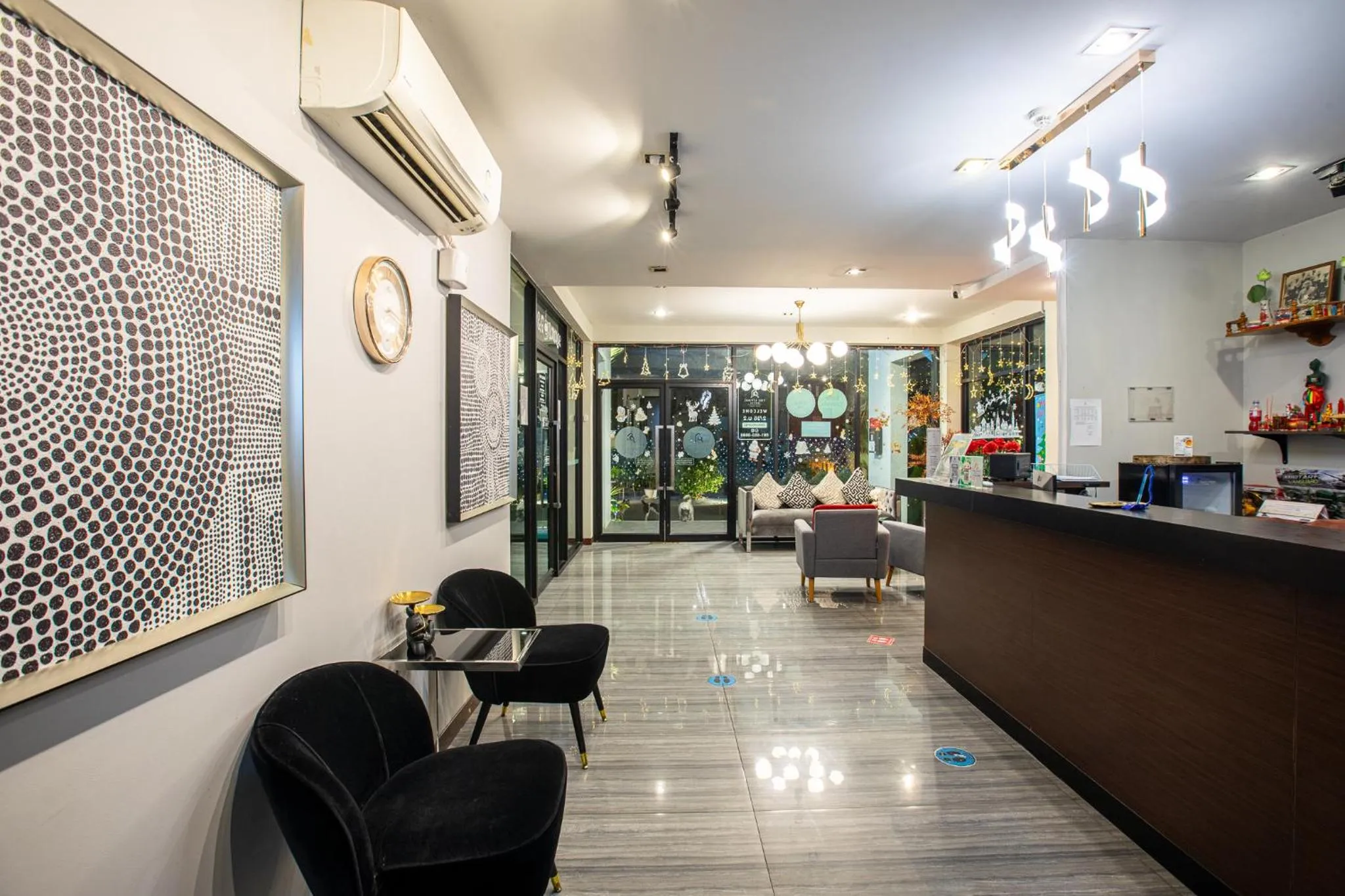 The Living Hotel SamutPrakan