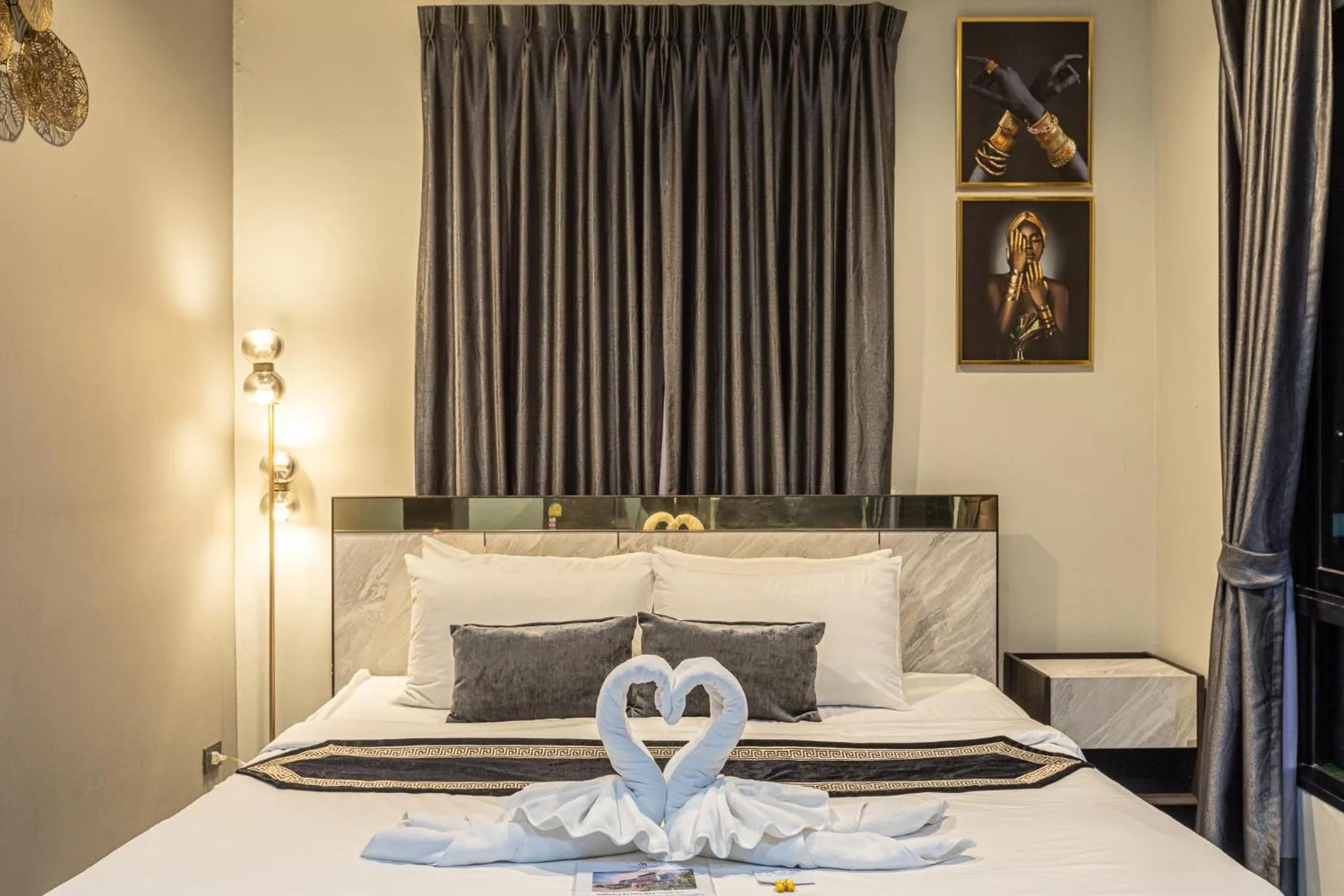 Bed in The Living Hotel SamutPrakan