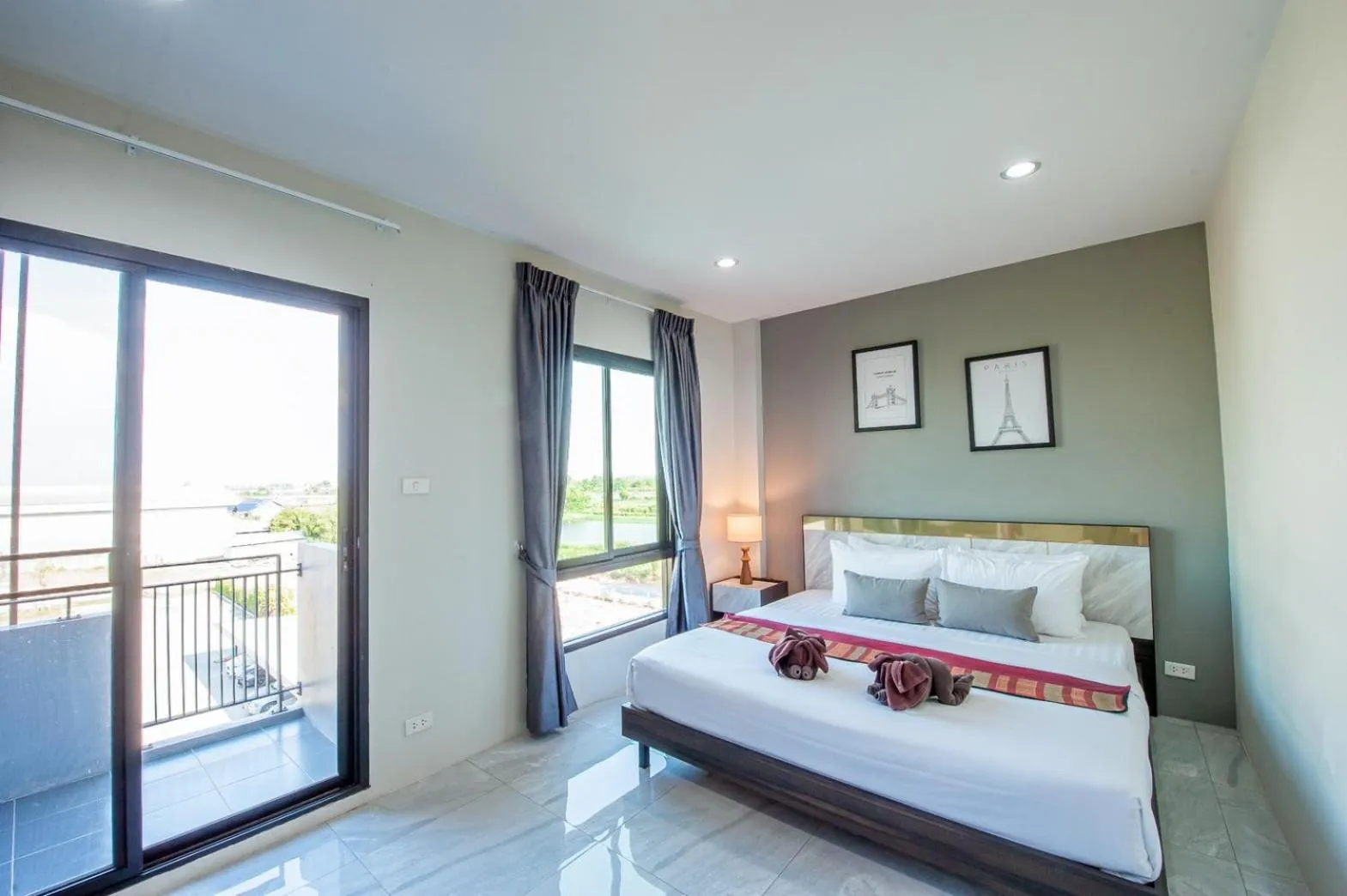 Bedroom, Bed in The Living Hotel SamutPrakan