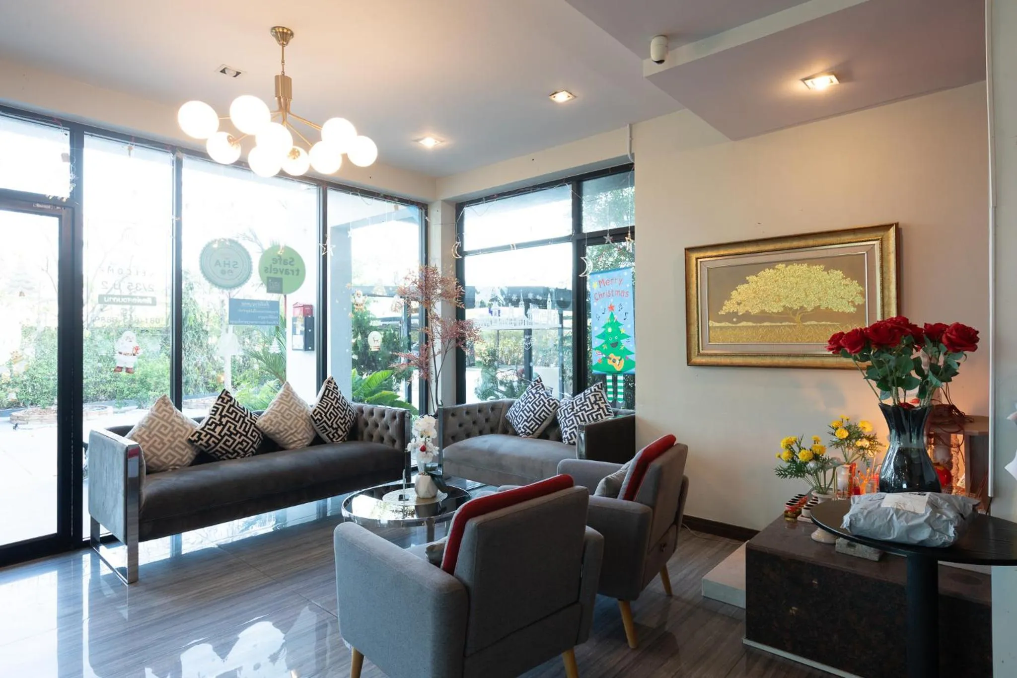 The Living Hotel SamutPrakan