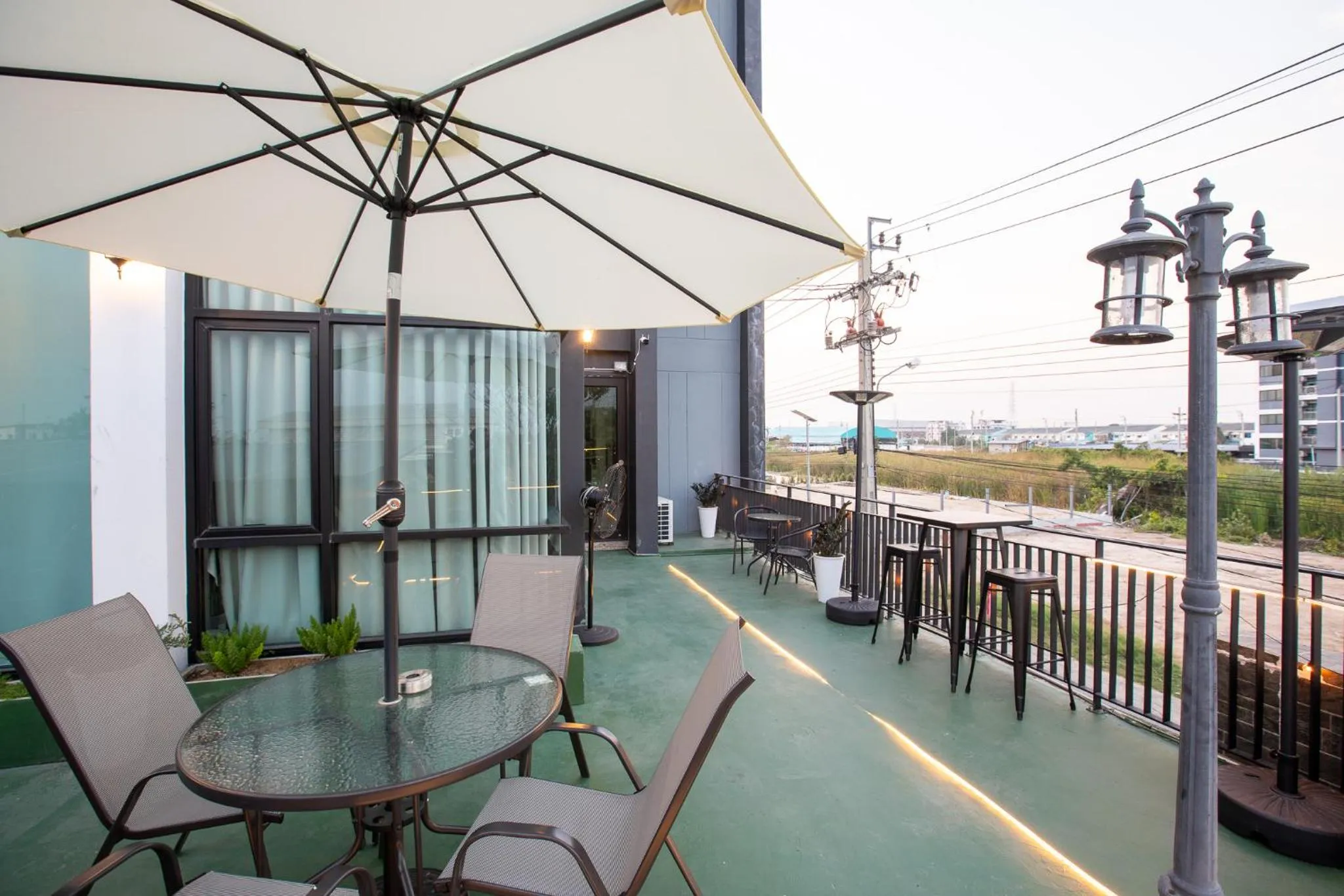 The Living Hotel SamutPrakan