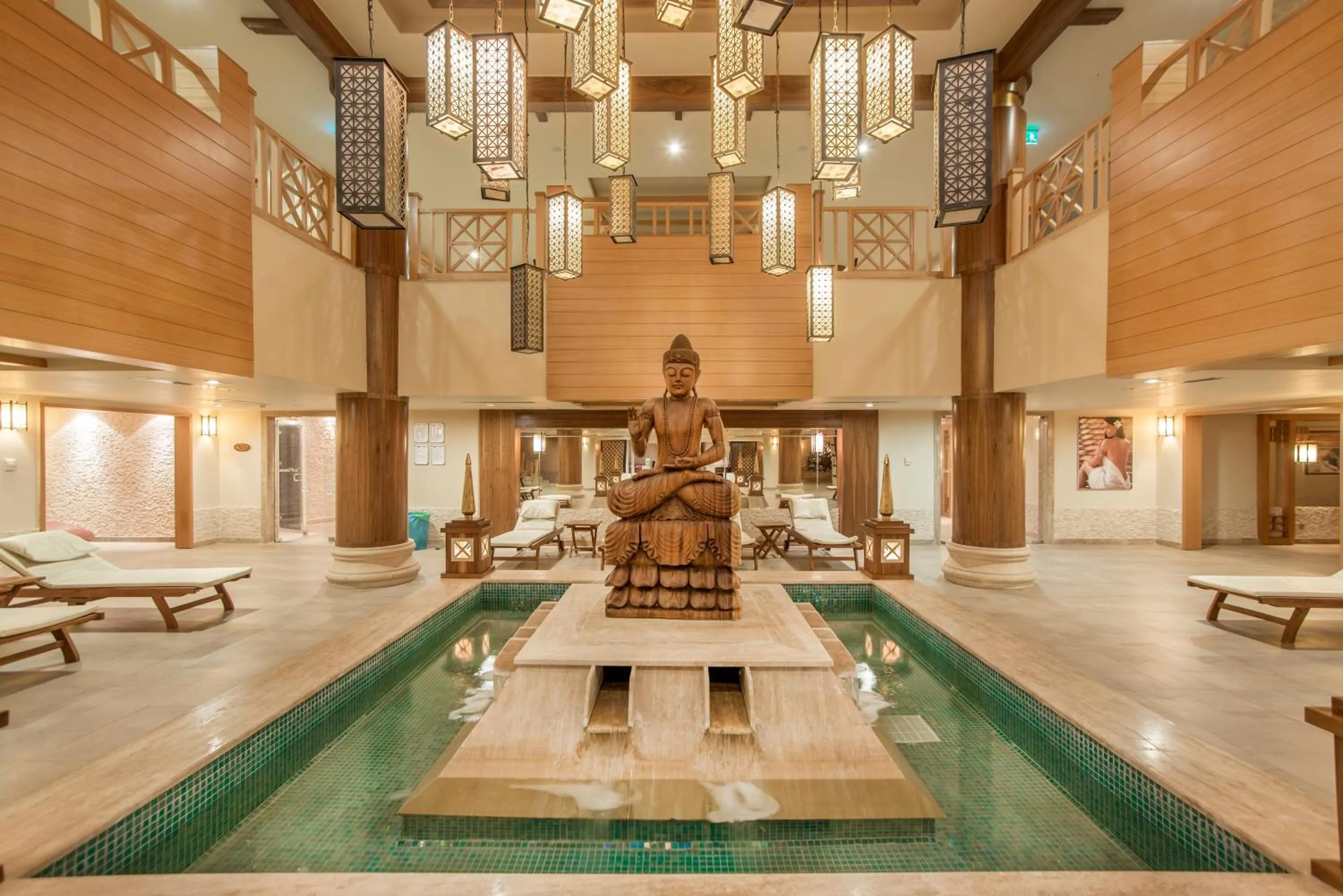 Spa and wellness centre/facilities in Starlight Resort Hotel