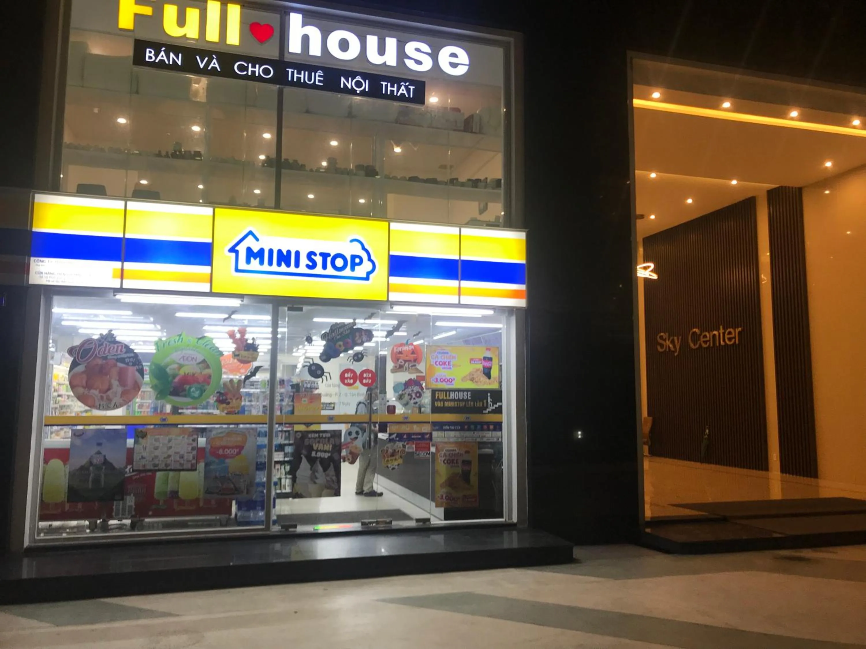 SKYHOMES - Tan Son Nhat Airport Homestay