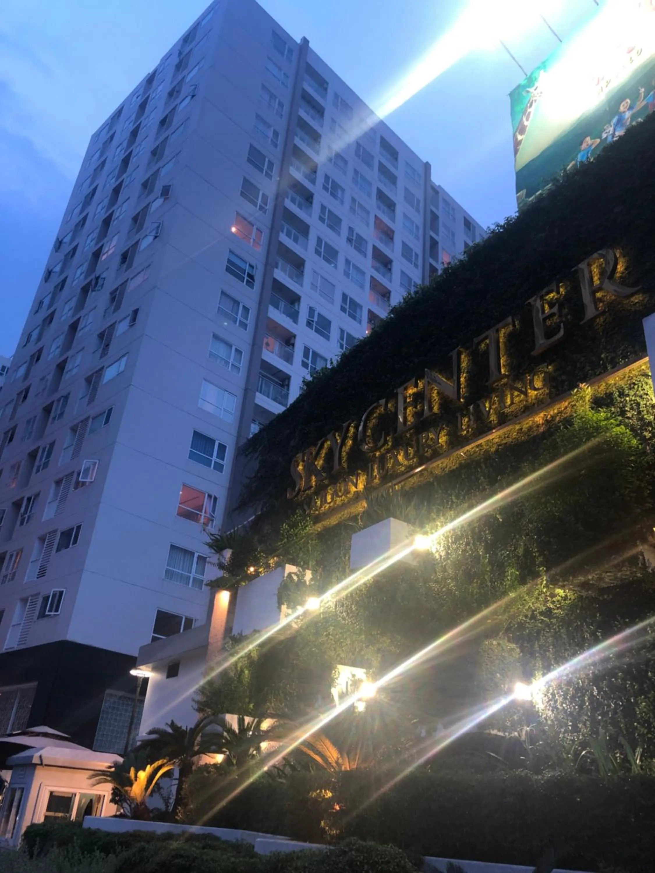 SKYHOMES - Tan Son Nhat Airport Homestay