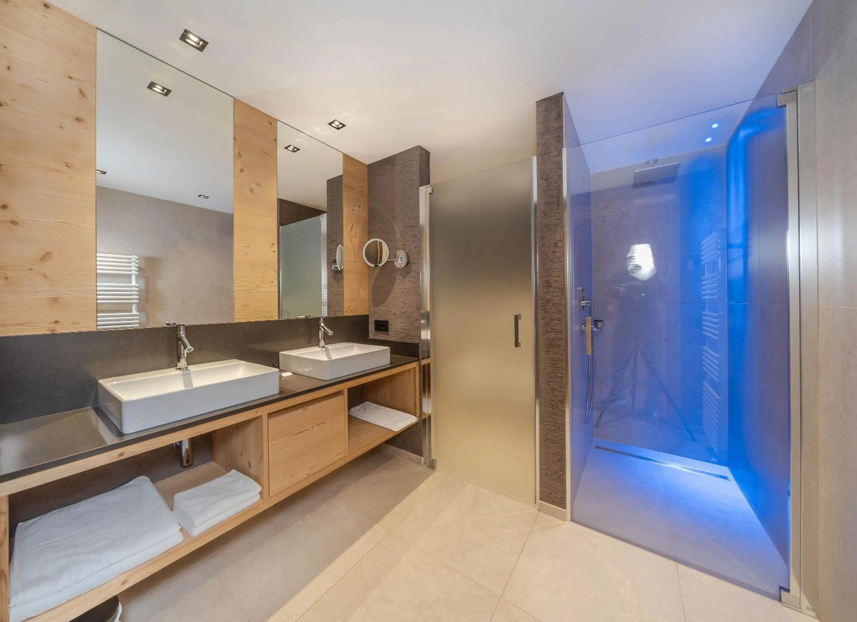 Bathroom in Nature Hotel Delta