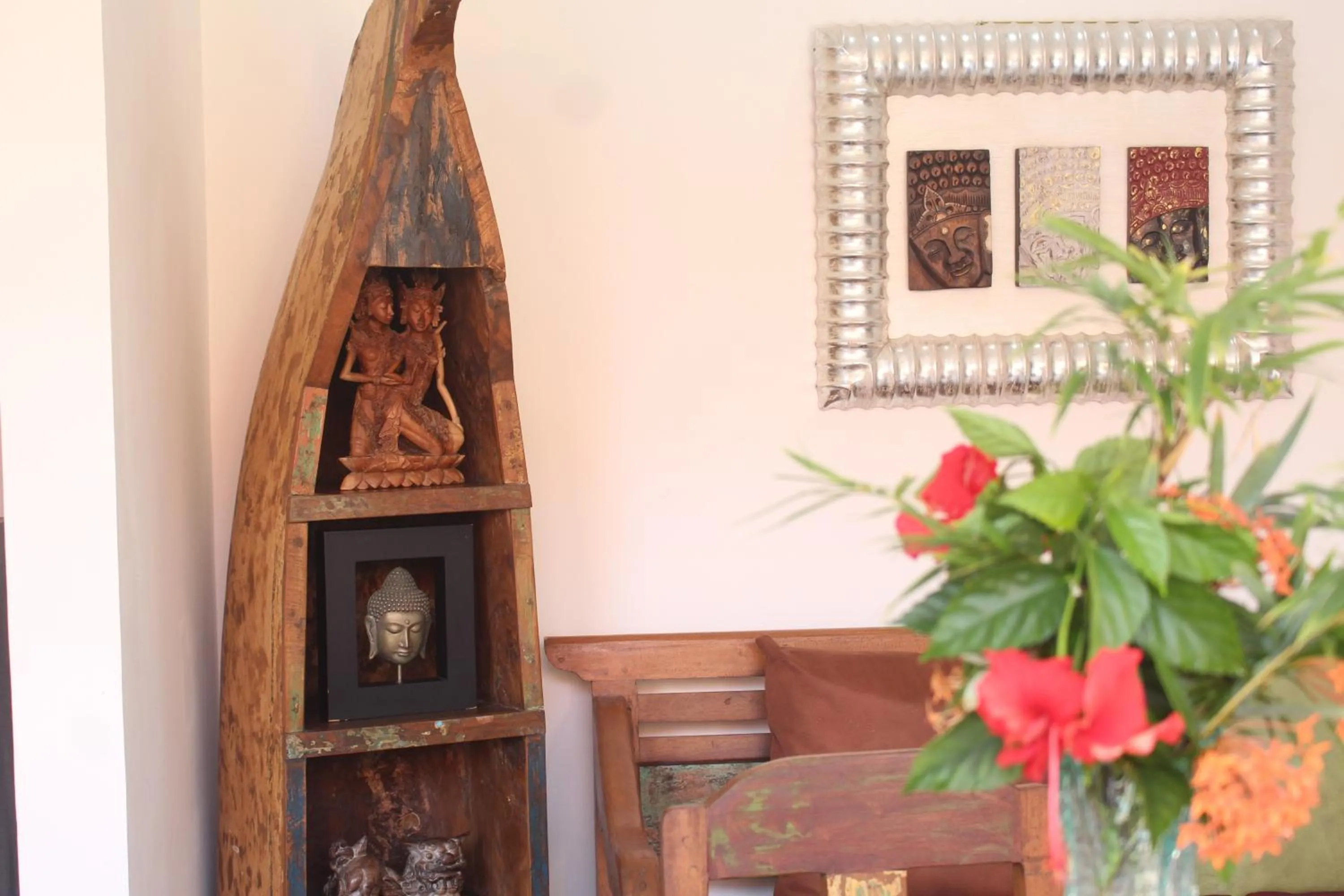 Decorative detail in Jukung Villas Kuta