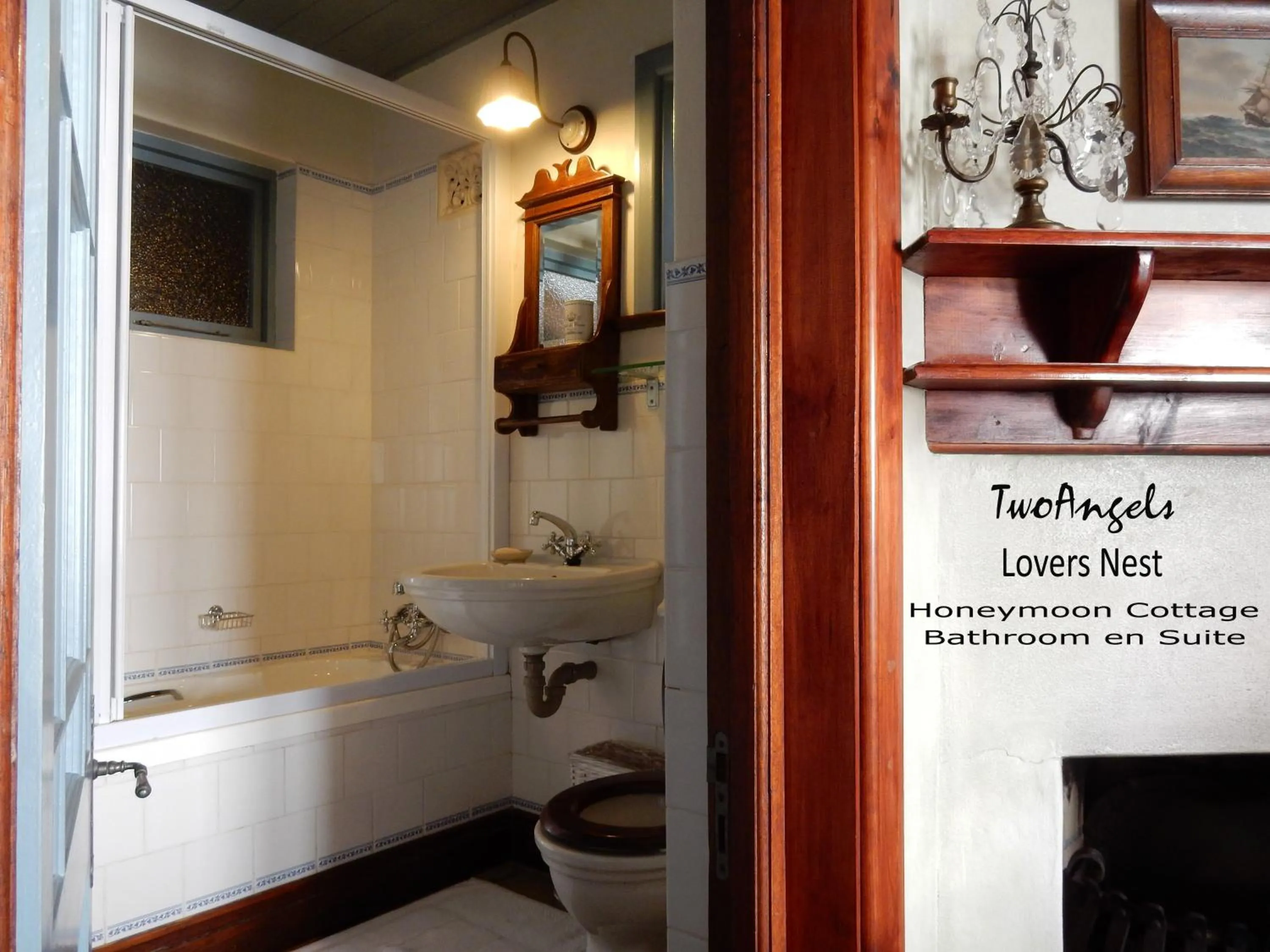 Bathroom in TwoAngels