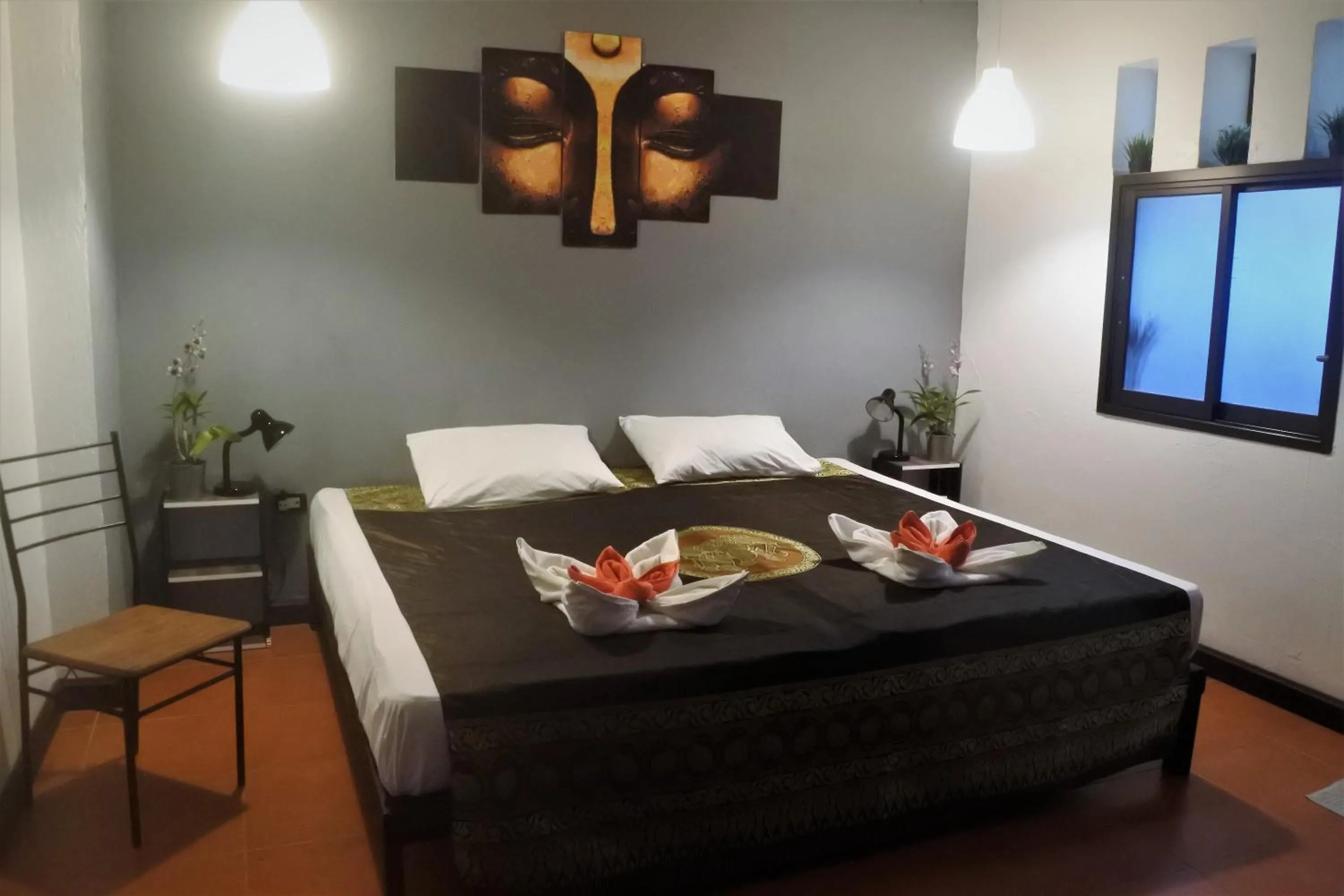 Bed in Hi Karon Beach