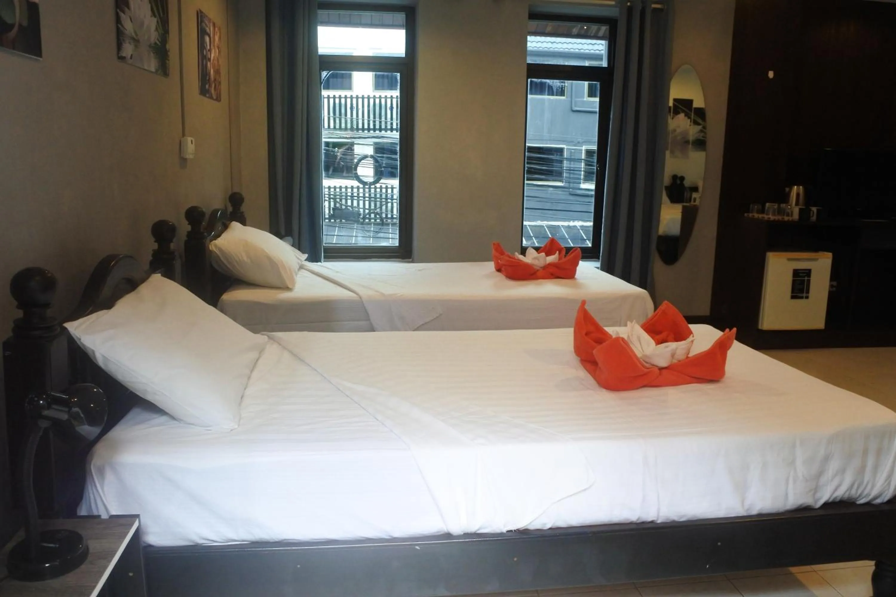 Bed in Hi Karon Beach