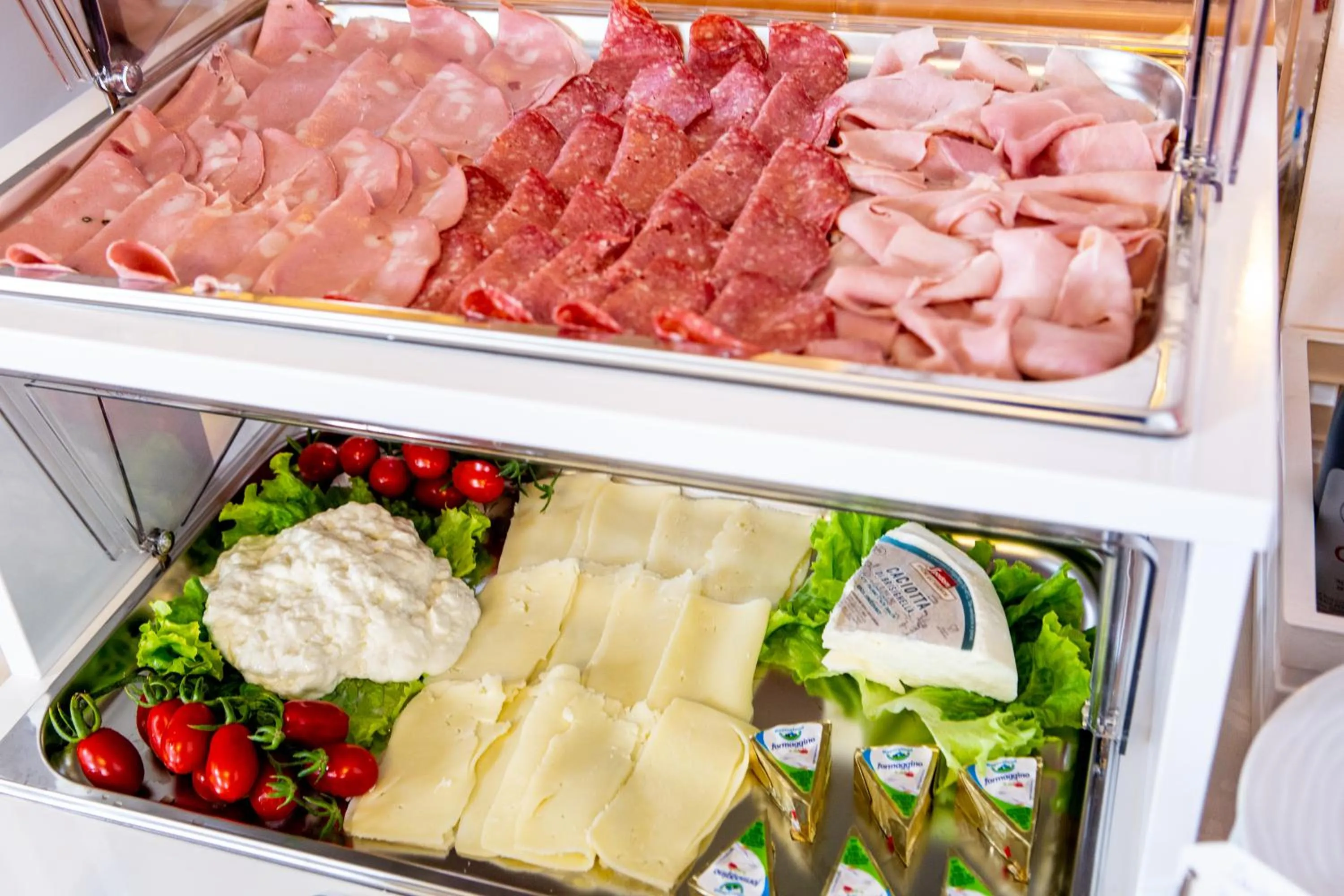 Breakfast in Hotel Raffaello