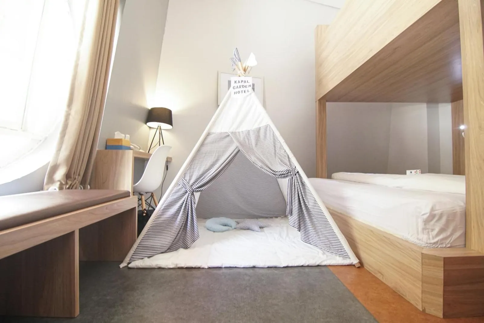 Activities, Bed in Kapal Garden Hotel at Rekreasi Sengkaling