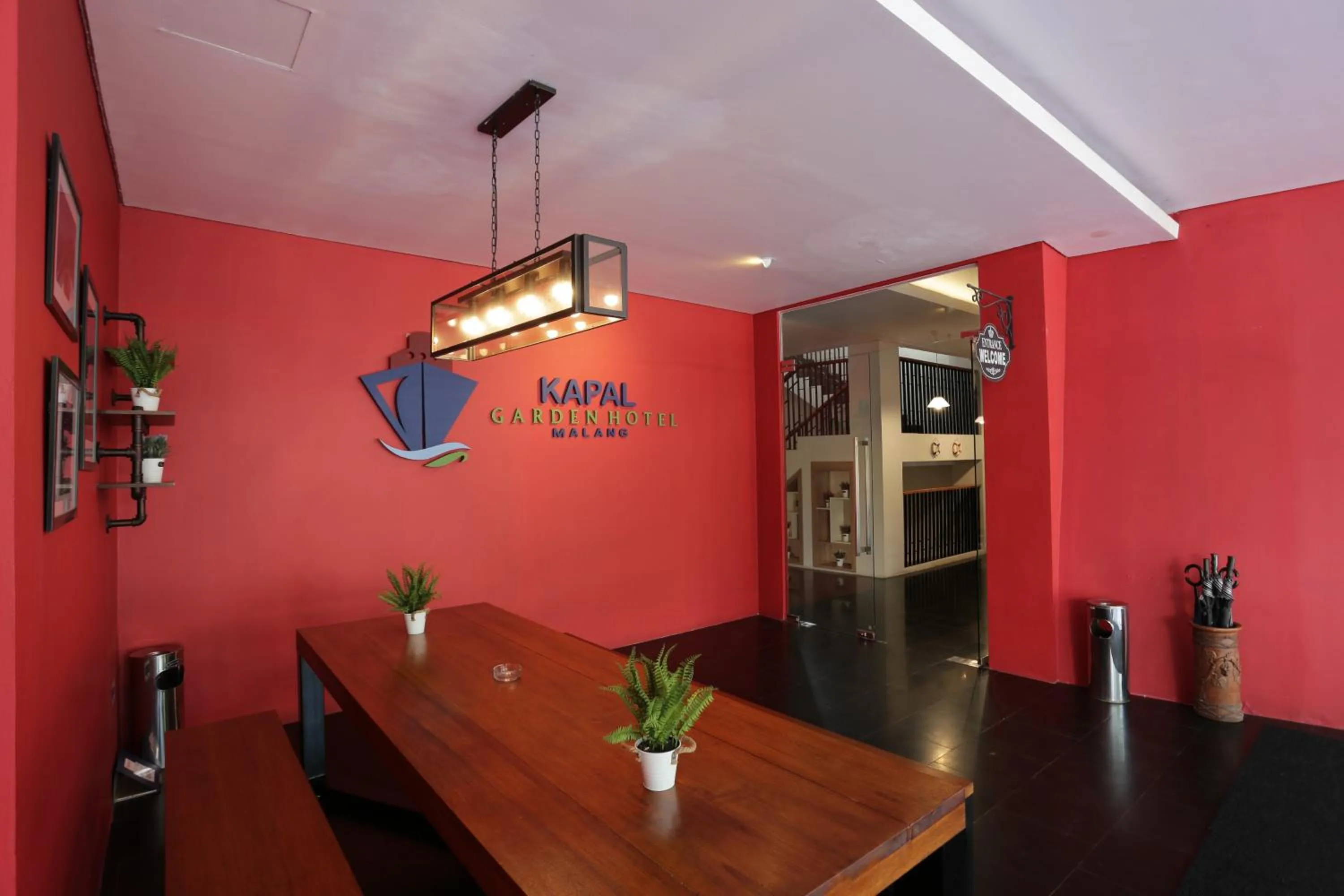 Property building in Kapal Garden Hotel at Rekreasi Sengkaling