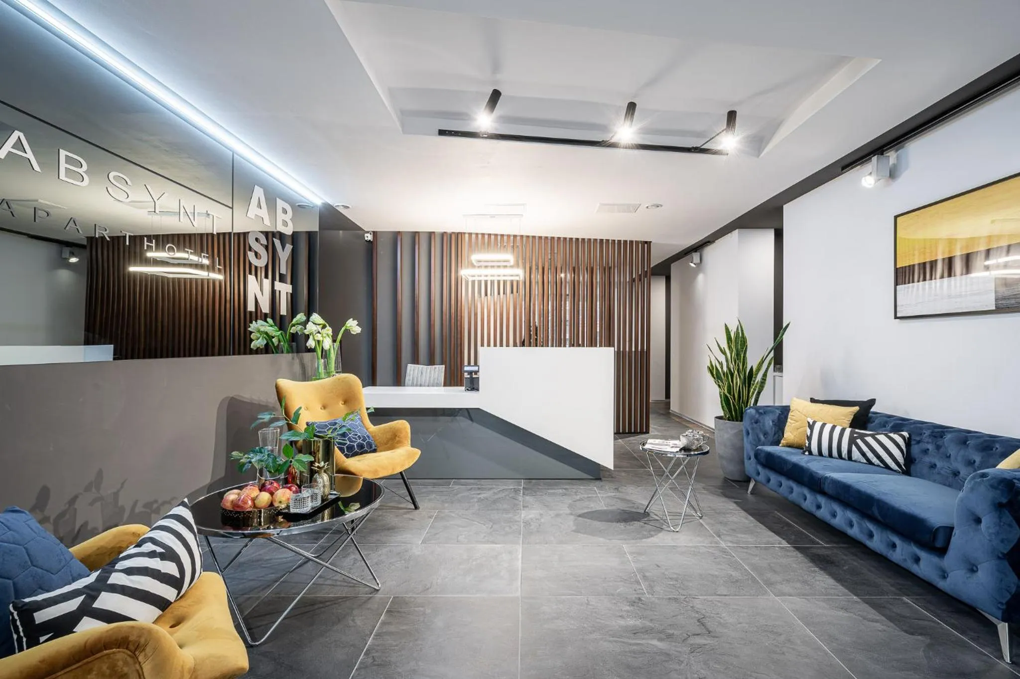 Lobby or reception in Absyntapart - Bulwar Staromiejski