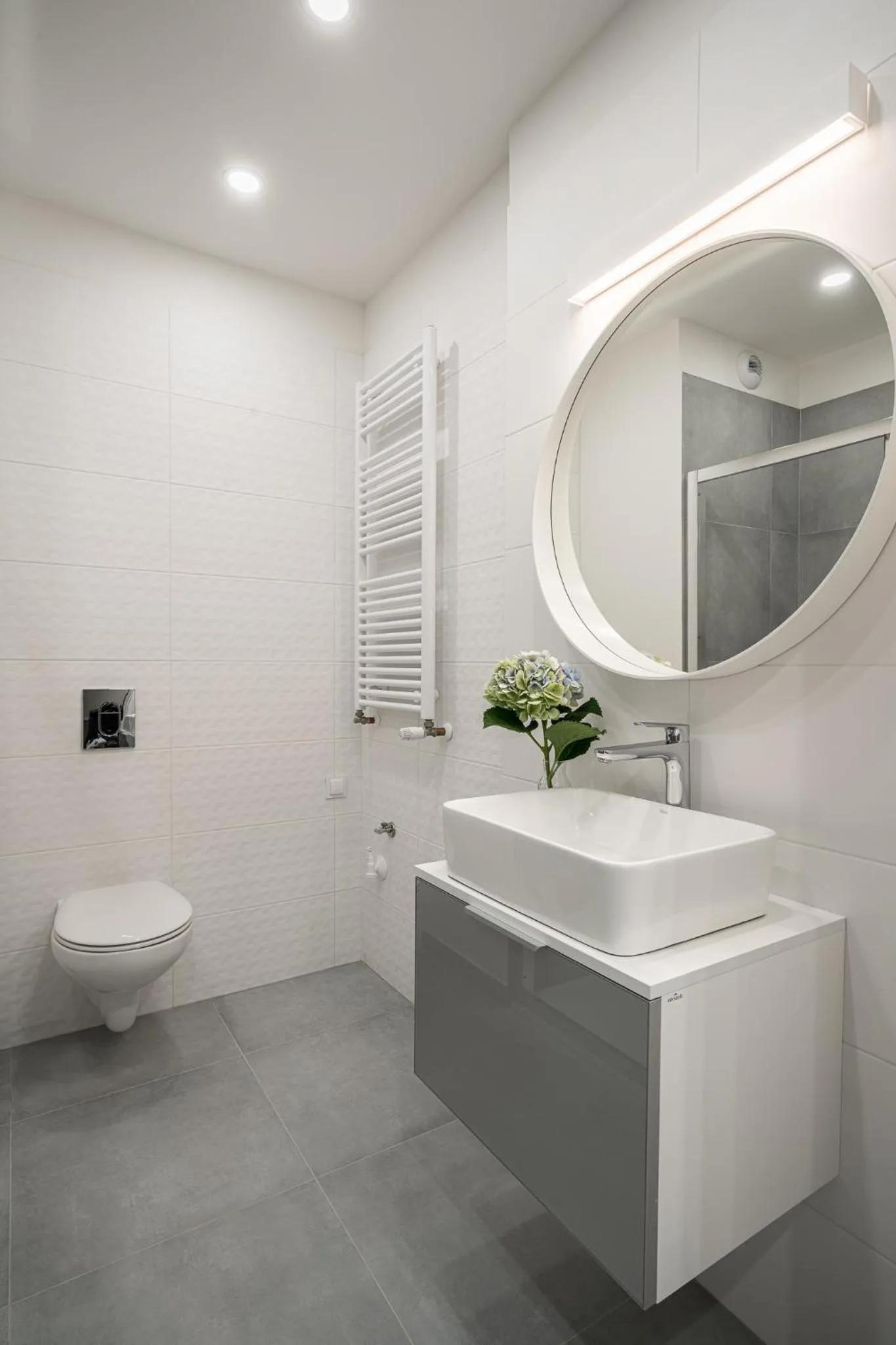 Toilet in Absyntapart - Bulwar Staromiejski