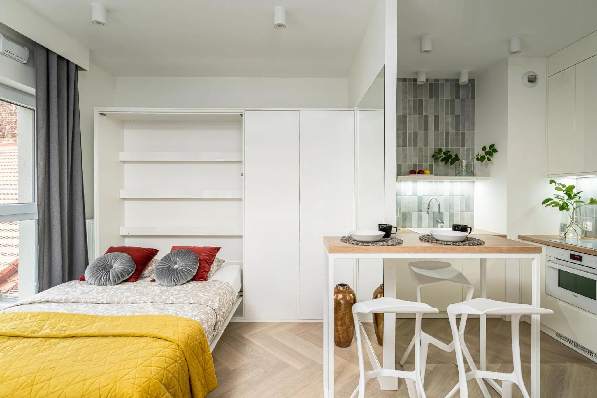 Bed in Absyntapart - Bulwar Staromiejski