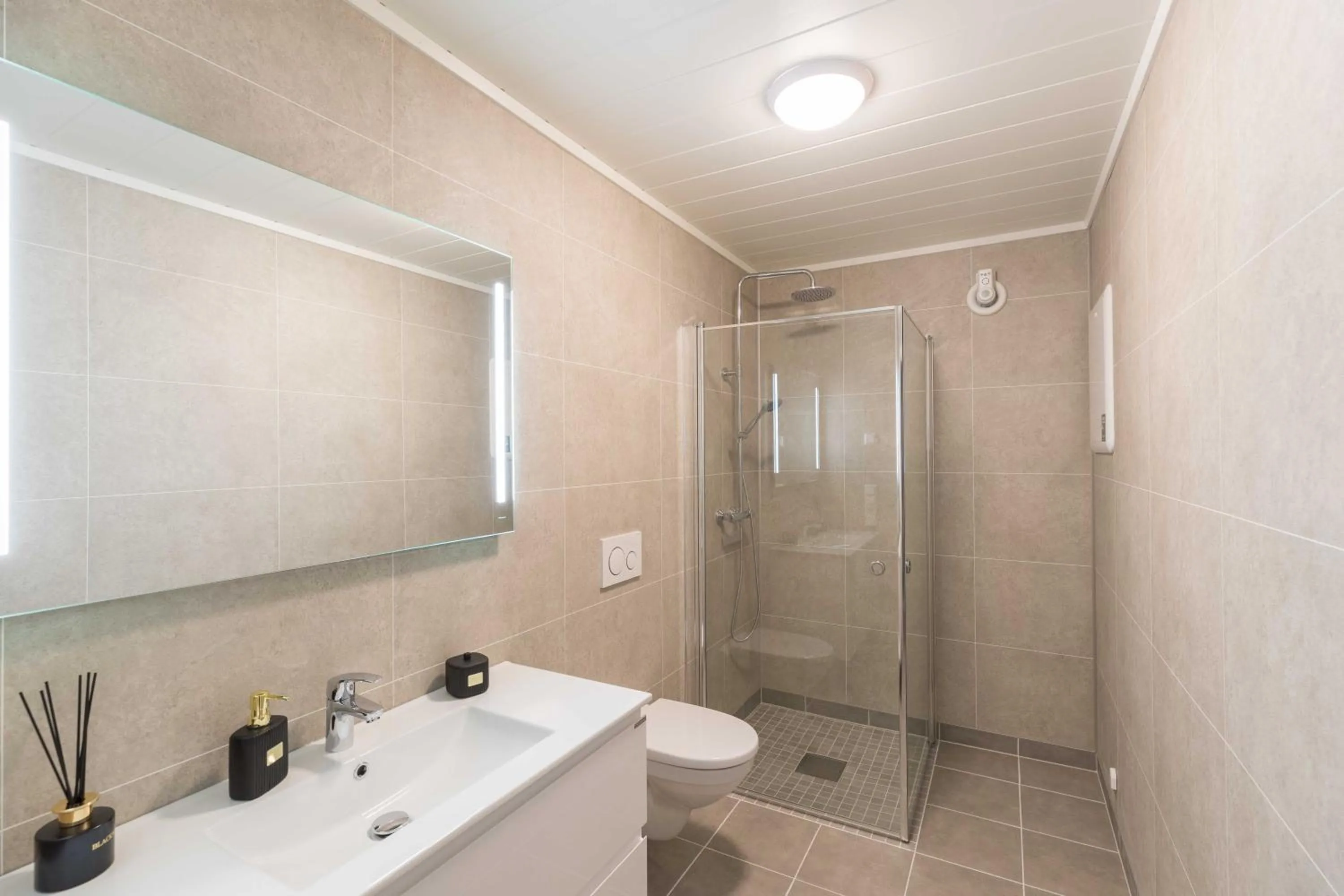 Bathroom in Aurora Borealis Observatory