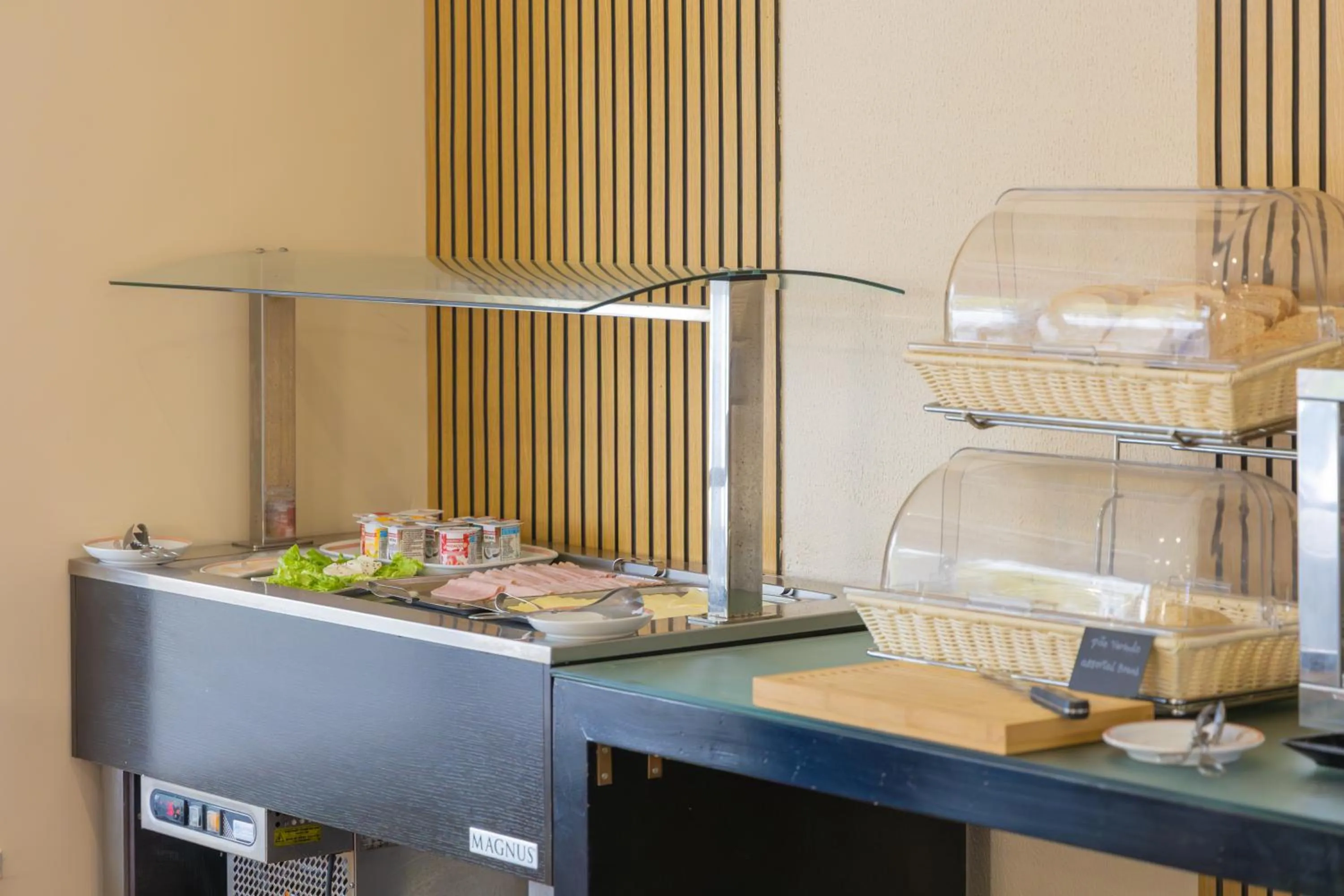 Food and drinks in Hotel Caldas Internacional