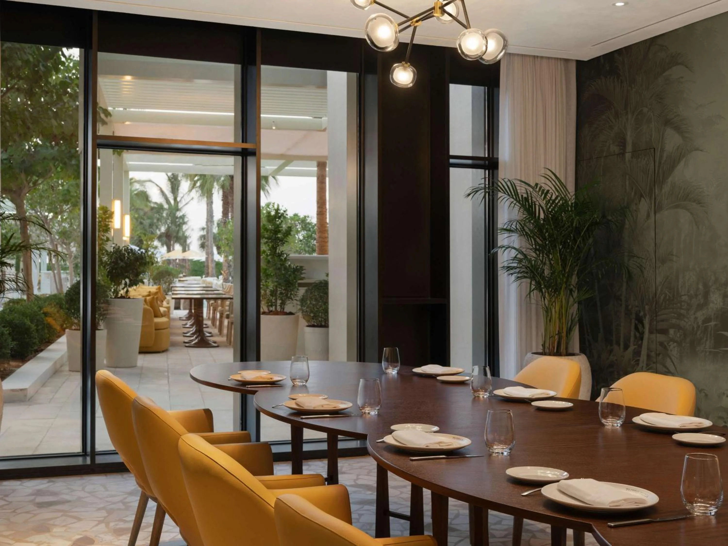 Restaurant/places to eat in Caesars Palace Dubai