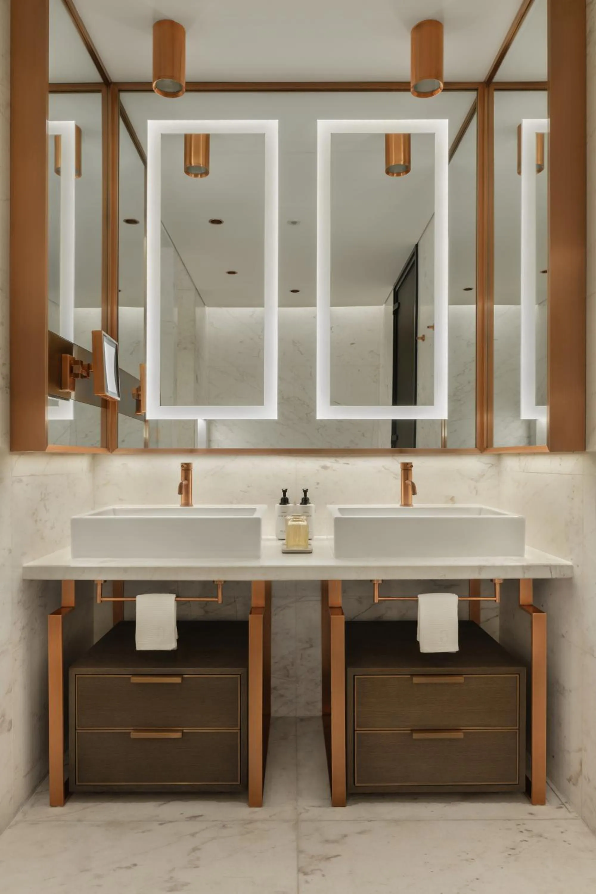 Bathroom in Delano Dubai at Bluewaters