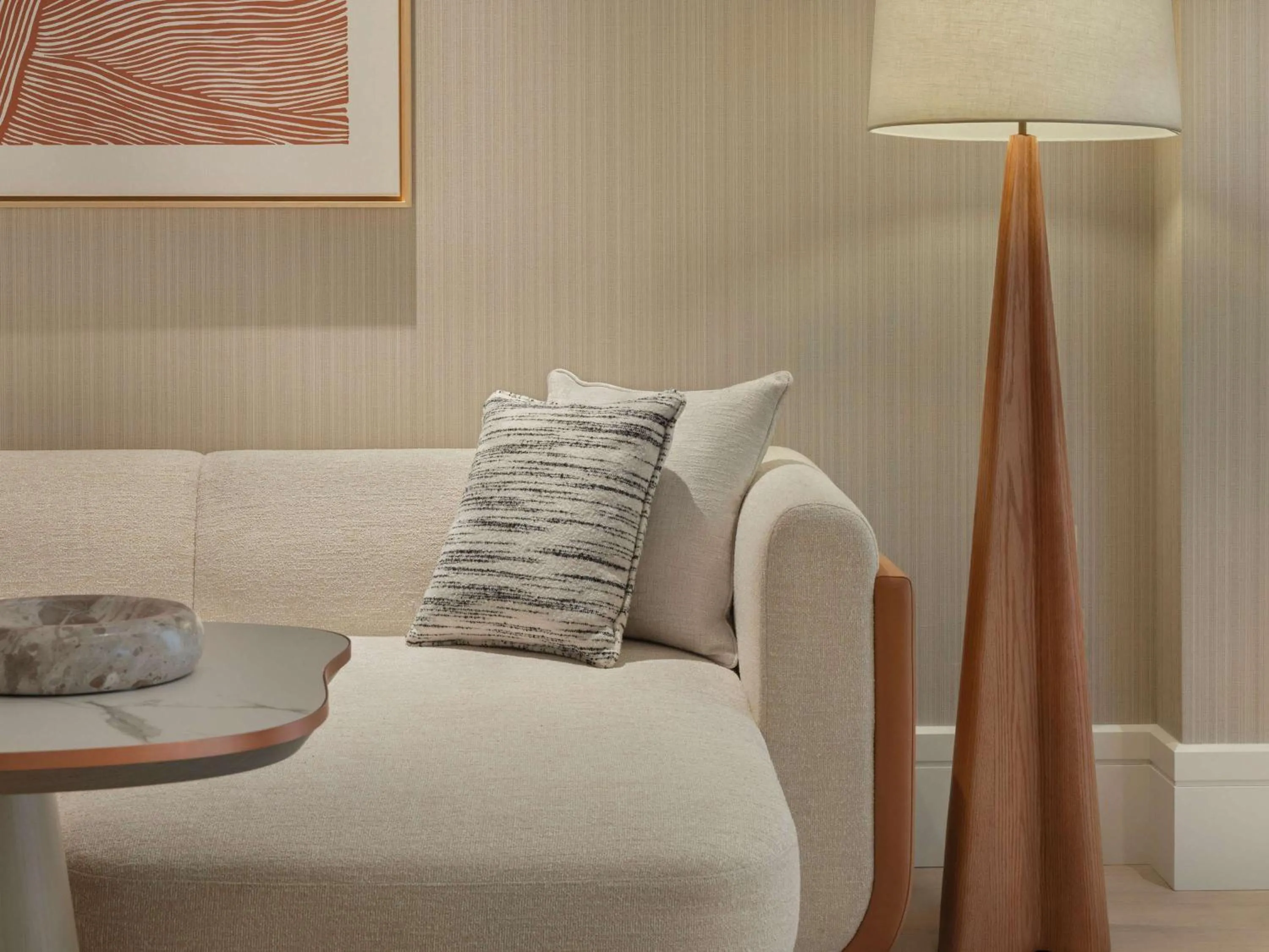 Bedroom, Bed in Caesars Palace Dubai