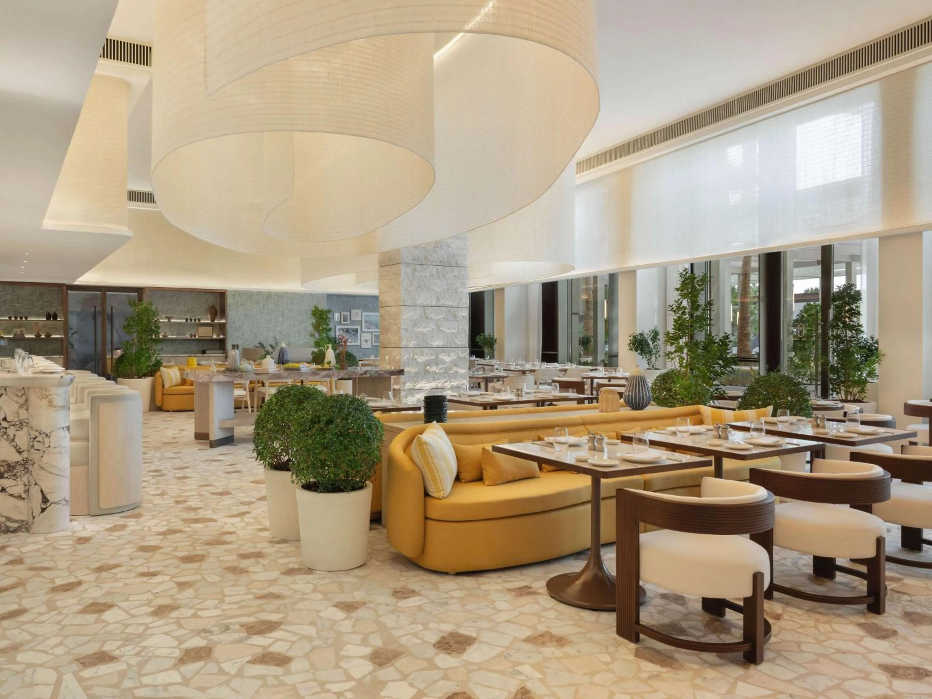 Restaurant/places to eat in Caesars Palace Dubai