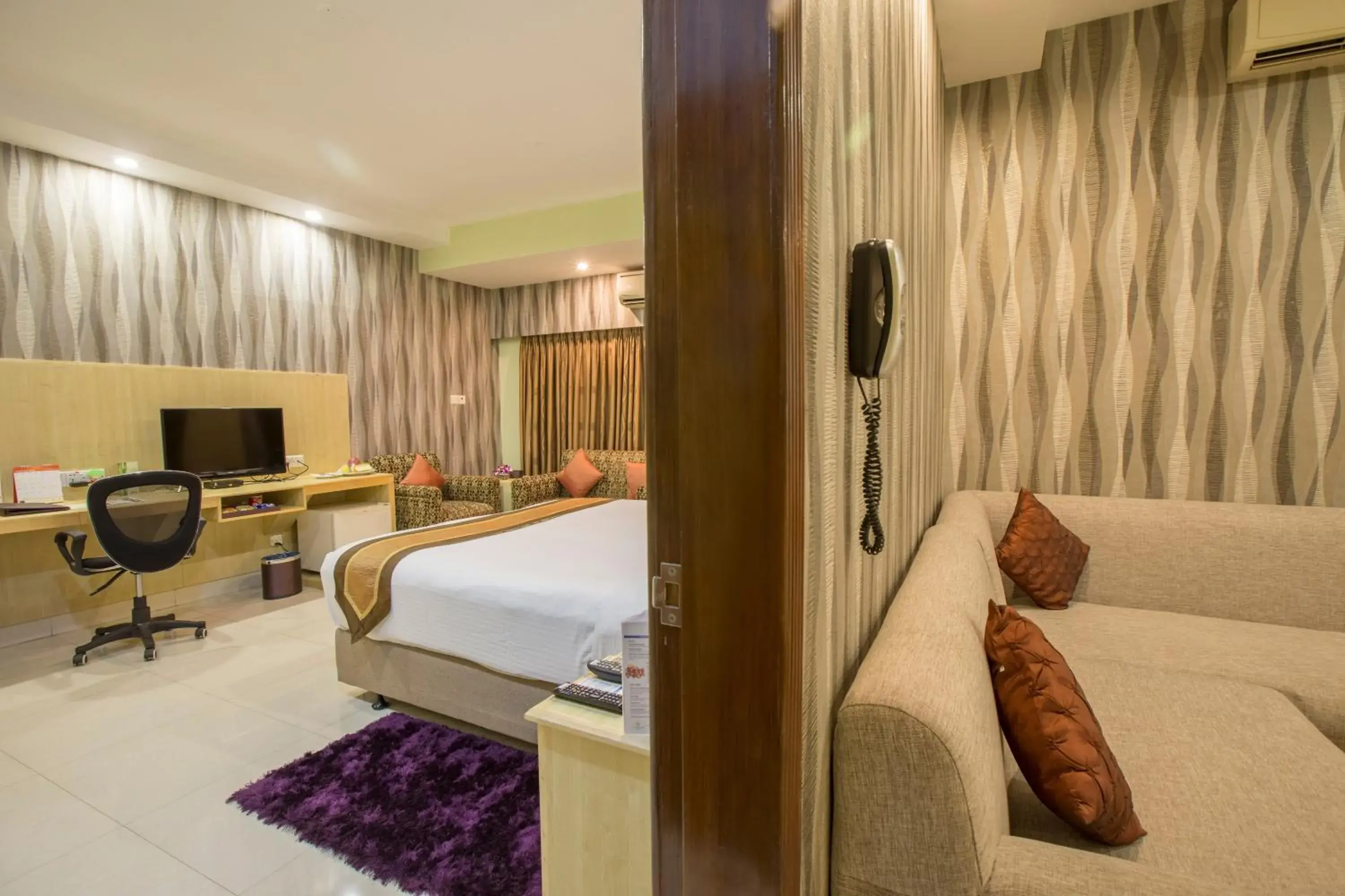 Business Suite in Ascott The Residence Dhaka Business Suite in Ascott The Residence Dhaka