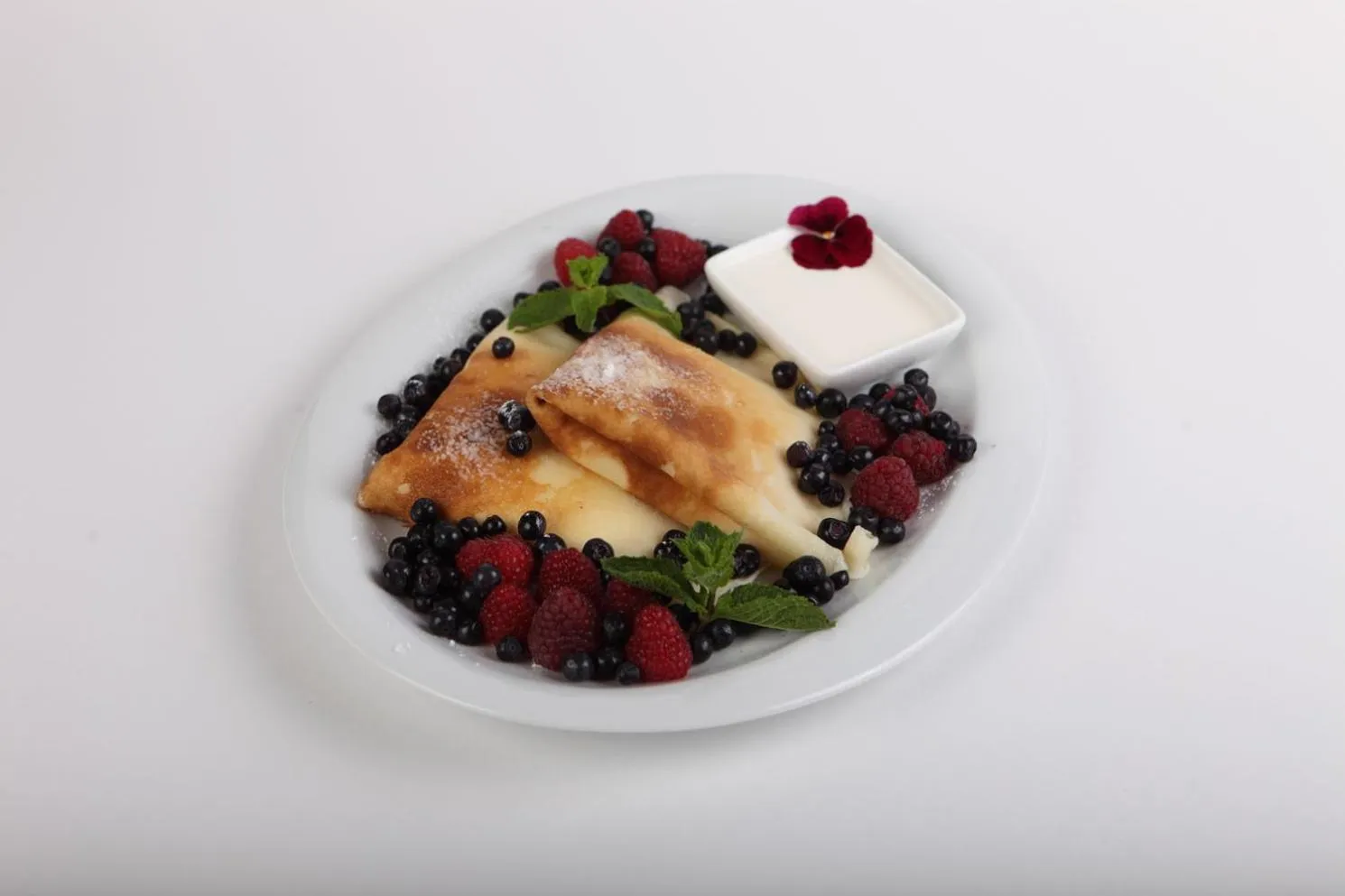 Buffet breakfast in Opera Passage Hotel & Apartments