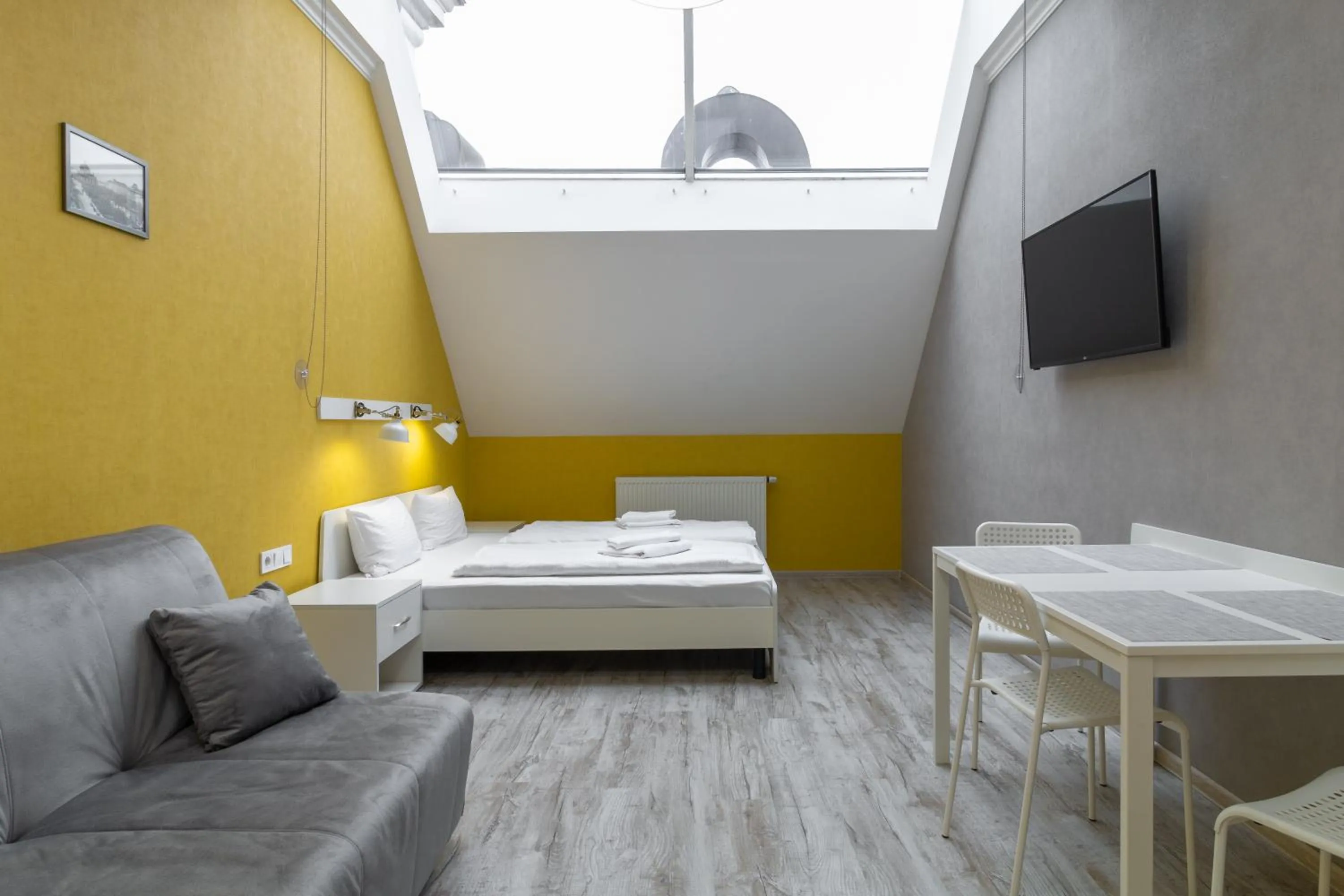 Photo of the whole room, Bed in Opera Passage Hotel & Apartments