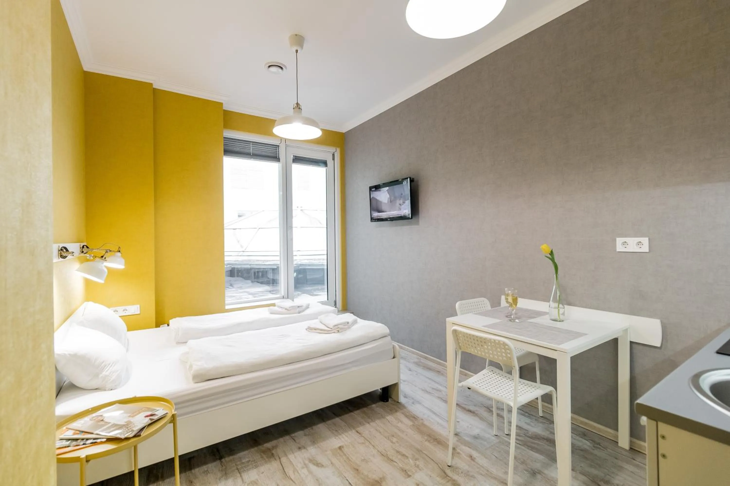 Bed in Opera Passage Hotel & Apartments