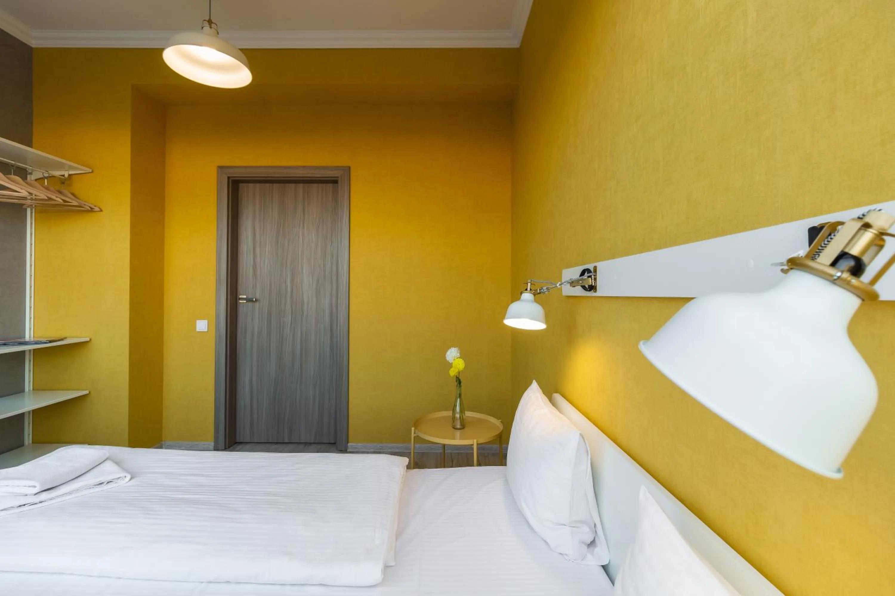 Bed in Opera Passage Hotel & Apartments