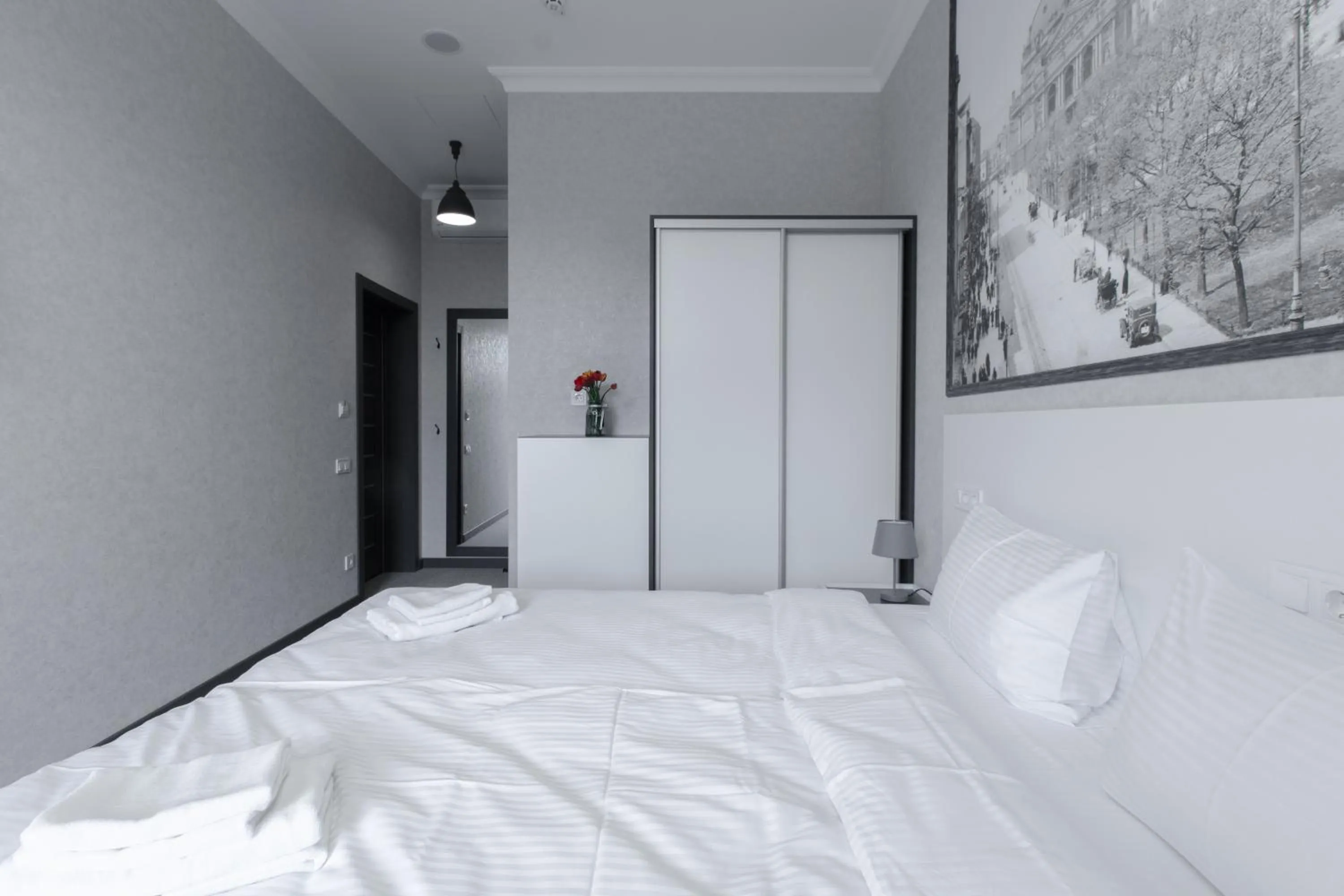 Bed in Opera Passage Hotel & Apartments