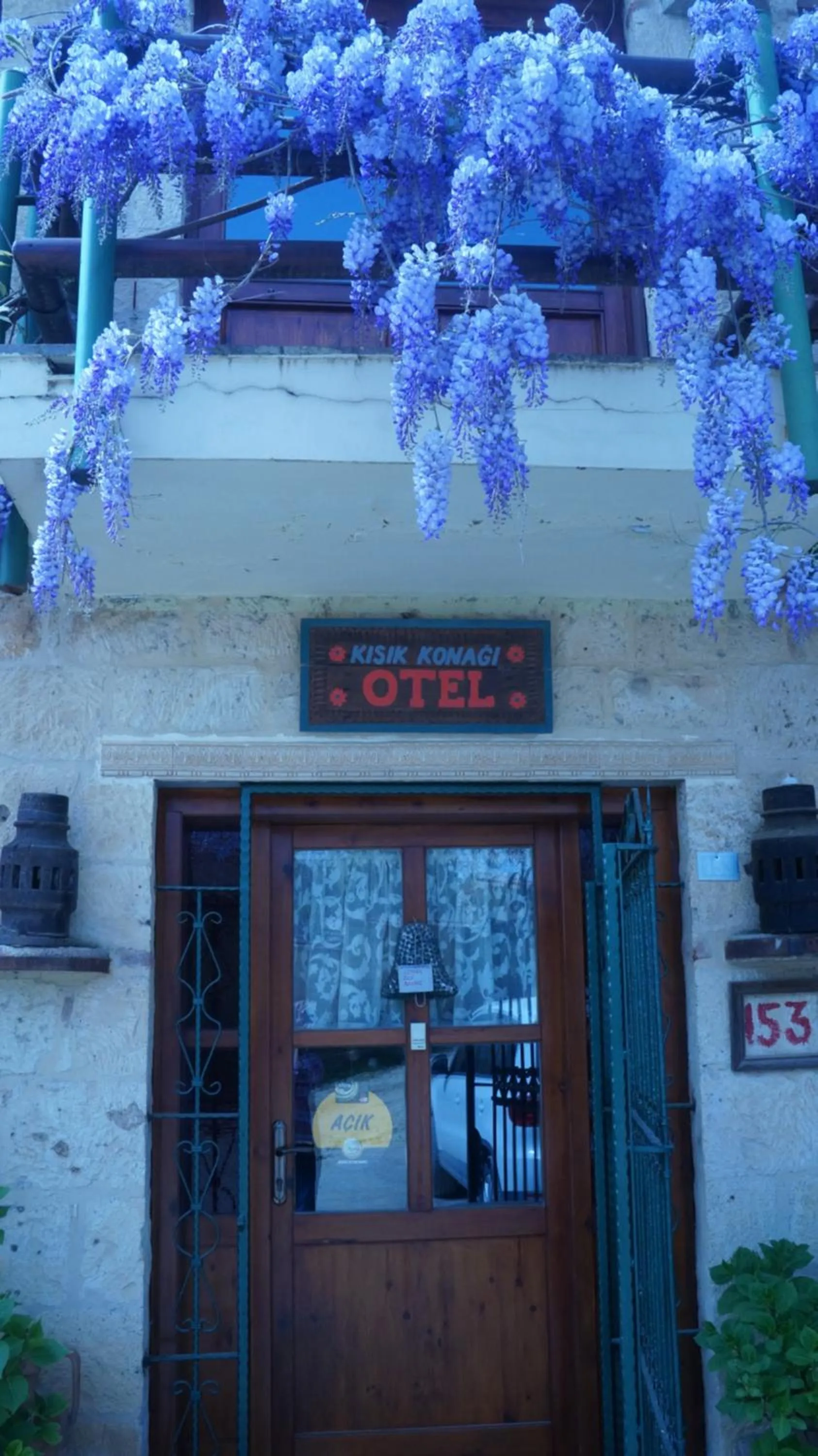 Property building in Kisik Konagi