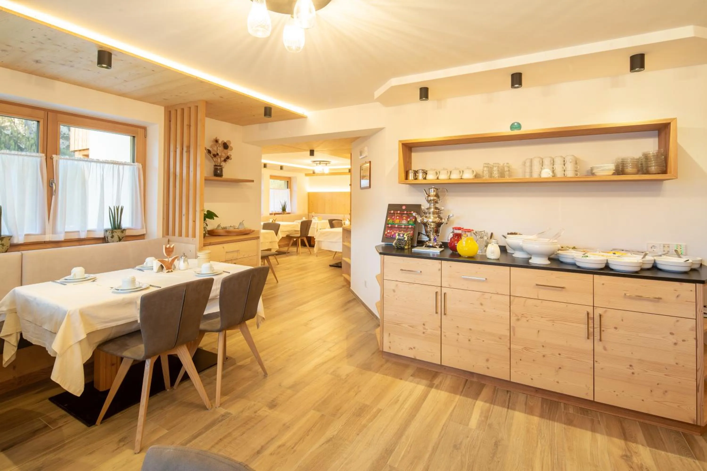 Food and drinks in Declara B&B and apartaments