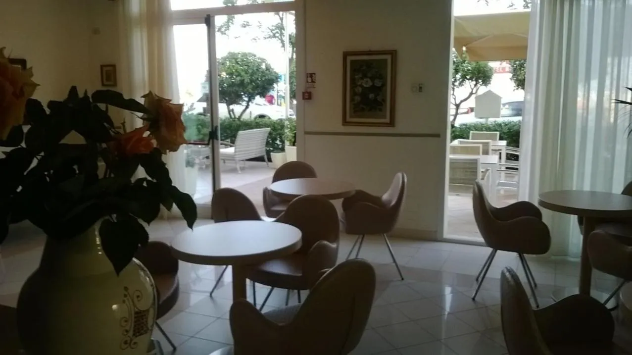 Restaurant/places to eat in Hotel Rosati