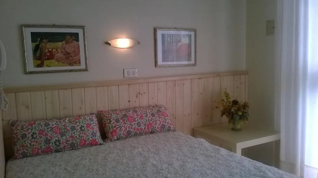 Day, Bed in Hotel Rosati