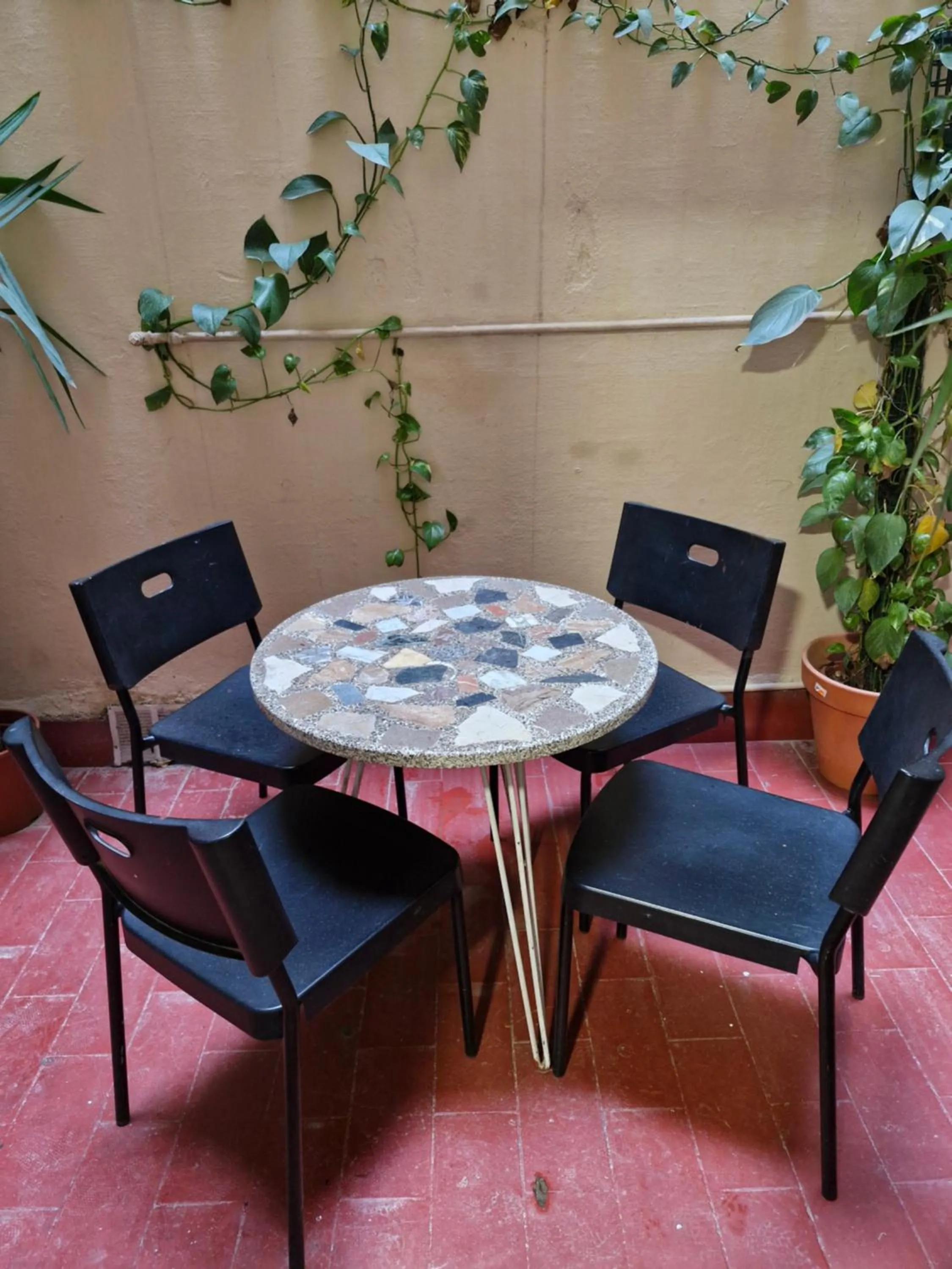 Patio in Hostal Elkano
