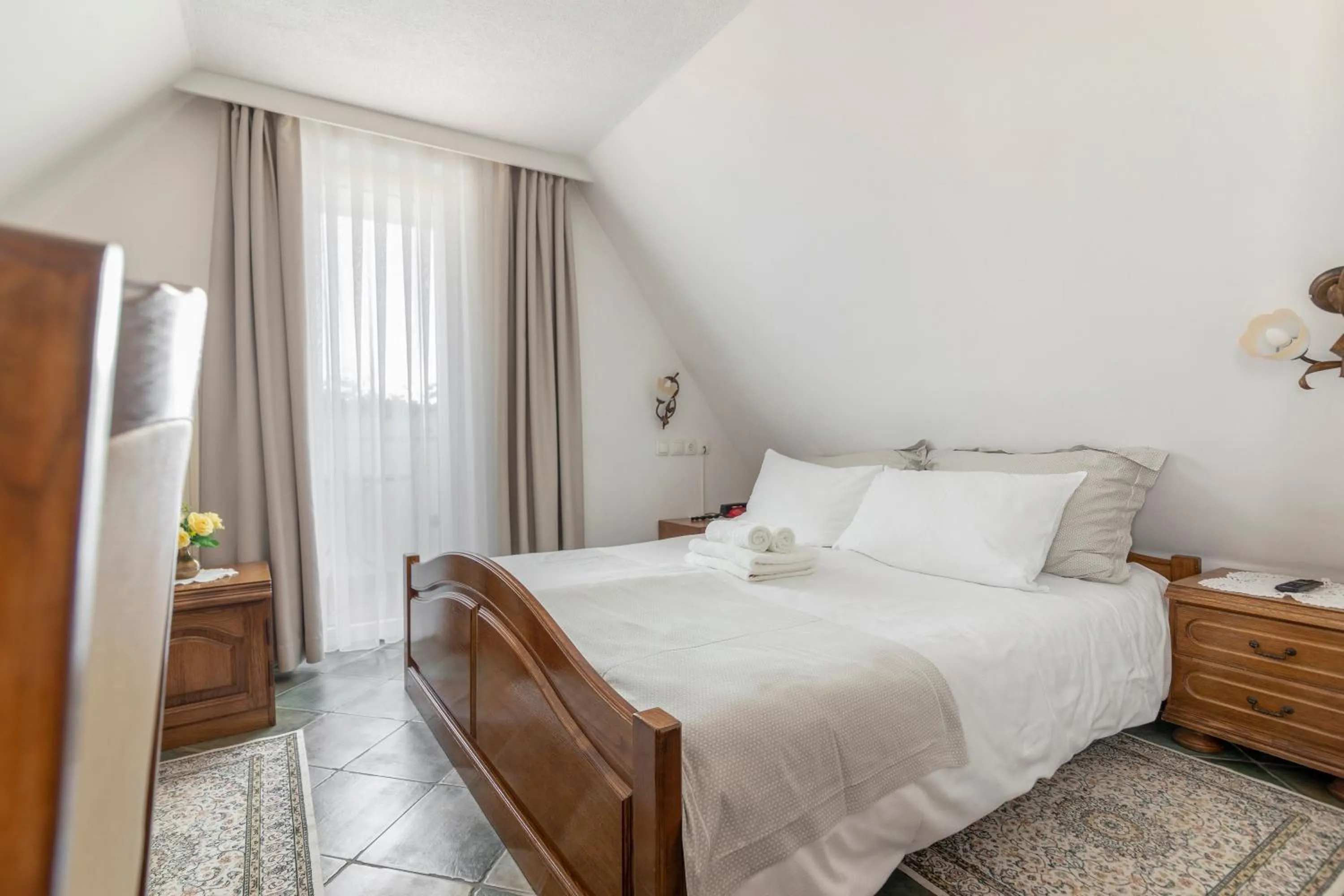 Bed in Jagodic Garni Hotel