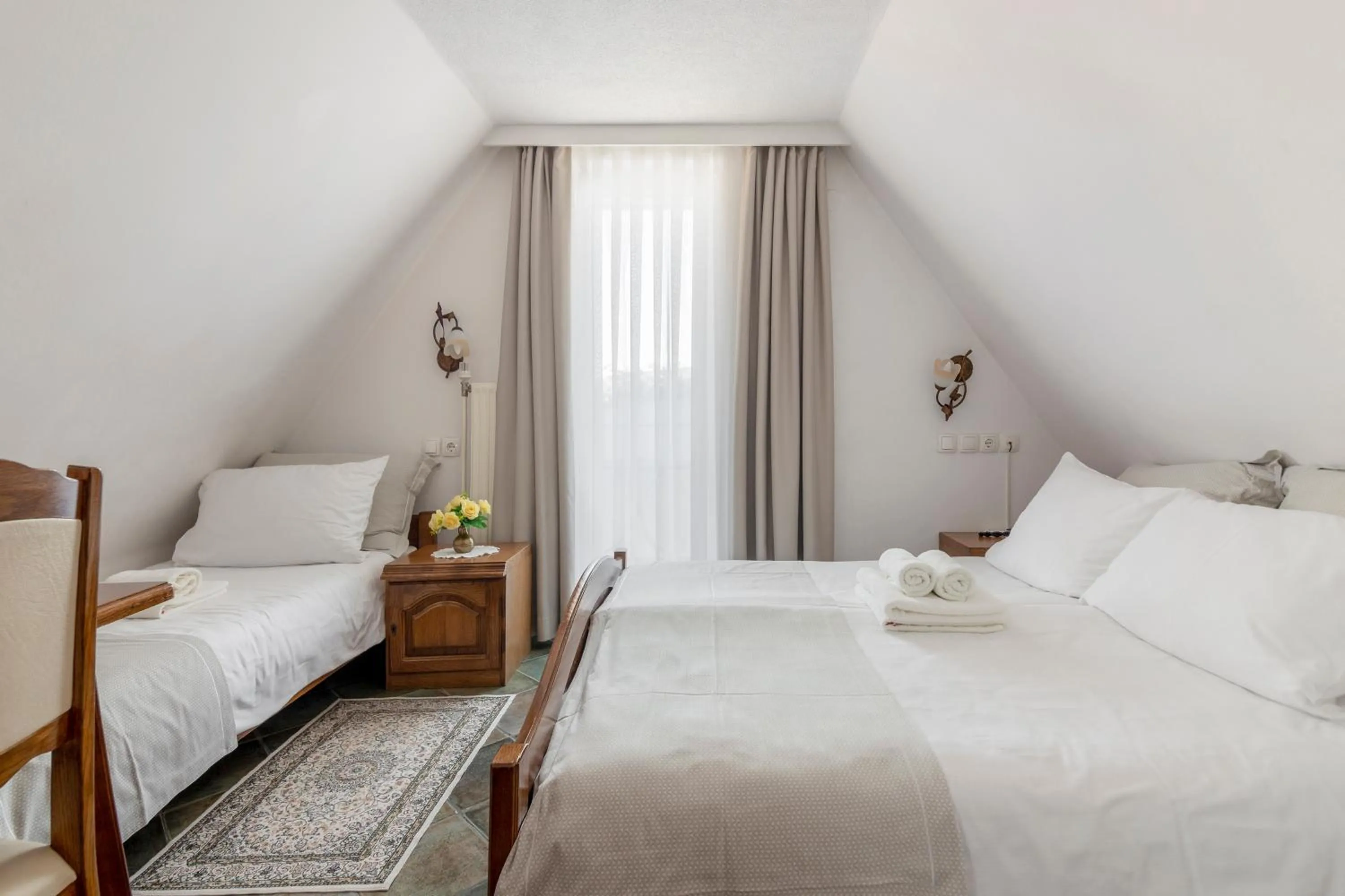 Bed in Jagodic Garni Hotel