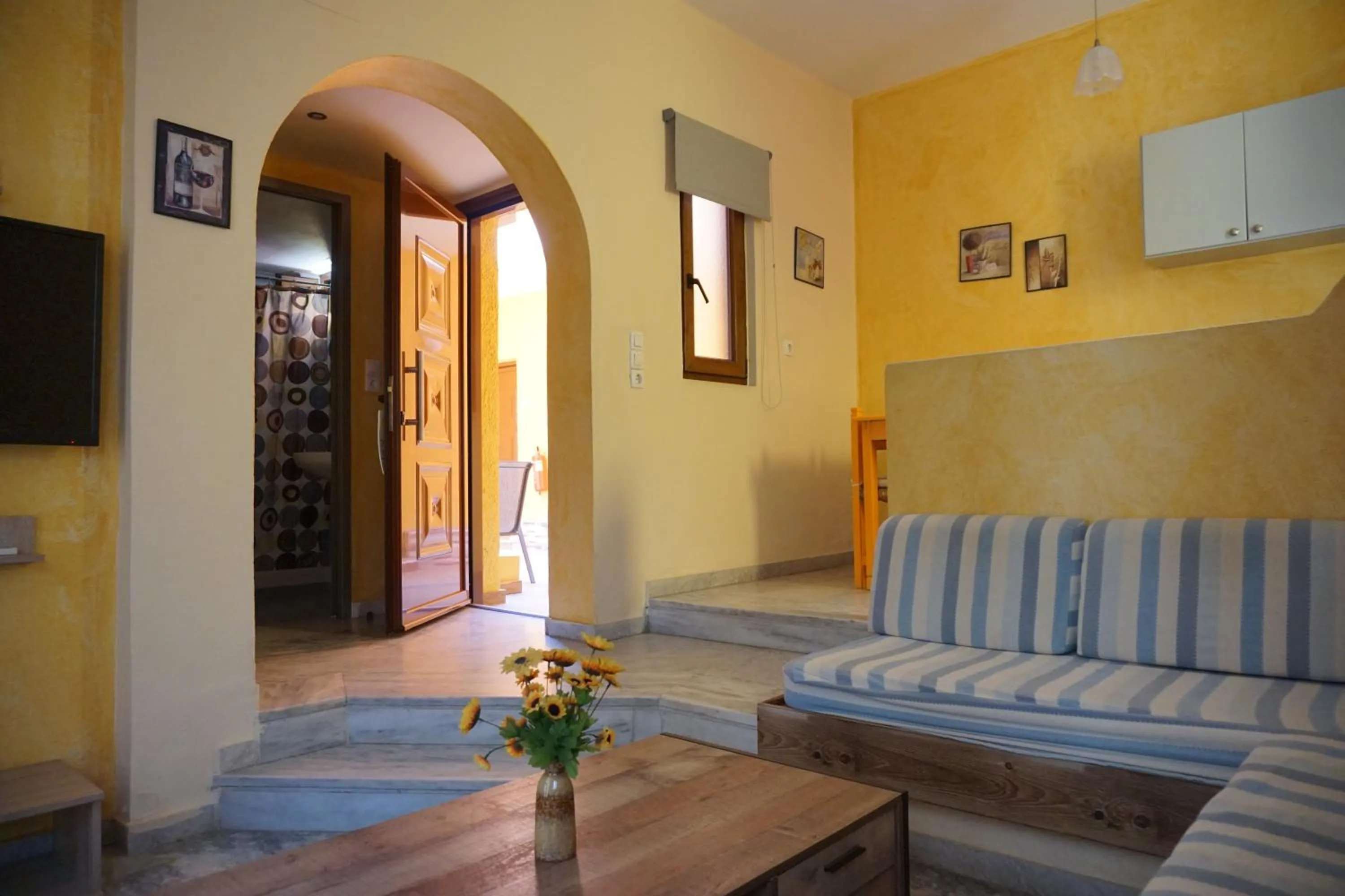 Seating area in Katerini Apartments Hotel