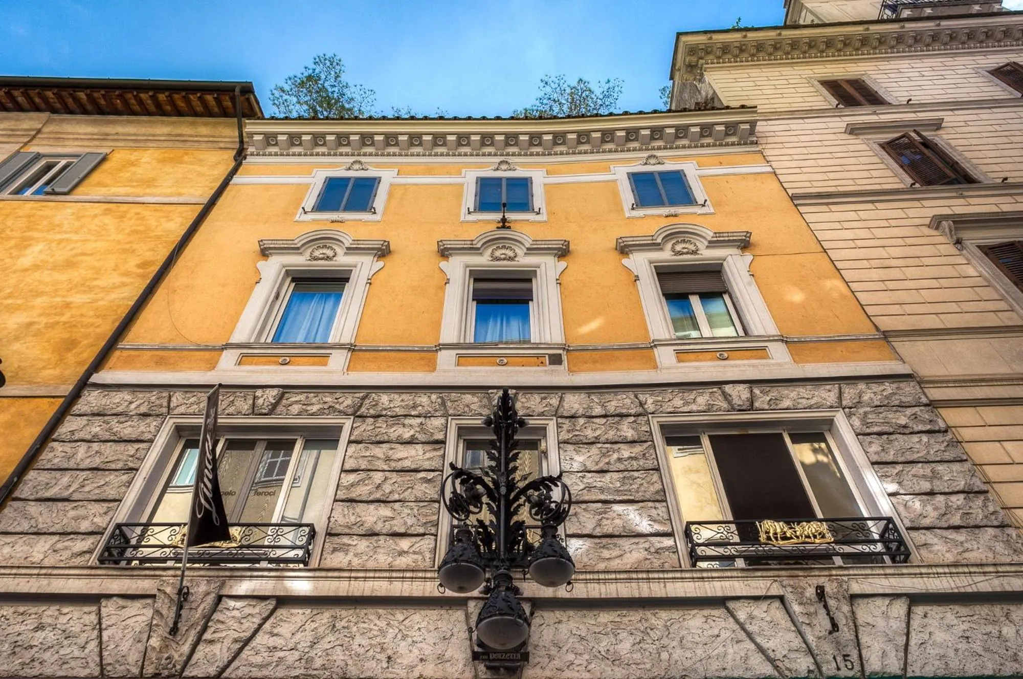 Property building in Charme & Chic Luxury