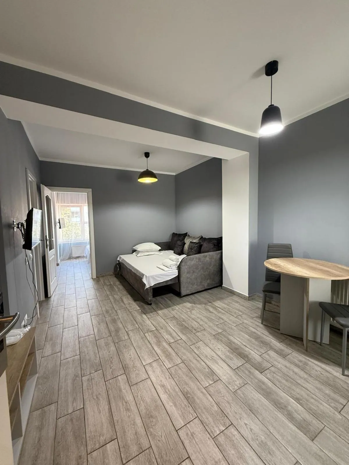 Bed in Ave Hotel Victoriei