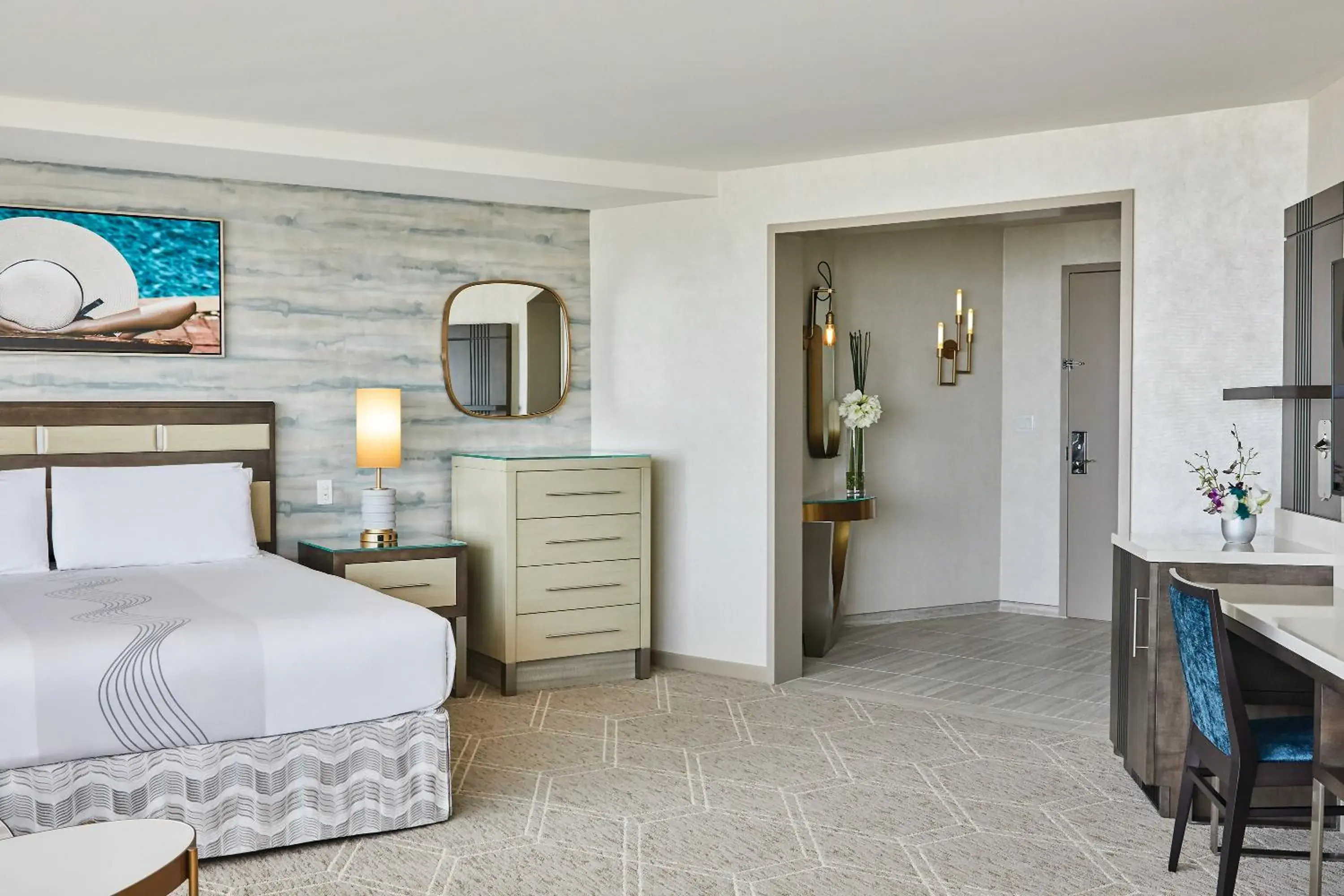 Fiore Queen Suite in Borgata Hotel Casino & Spa Fiore Queen Suite in Borgata Hotel Casino & Spa